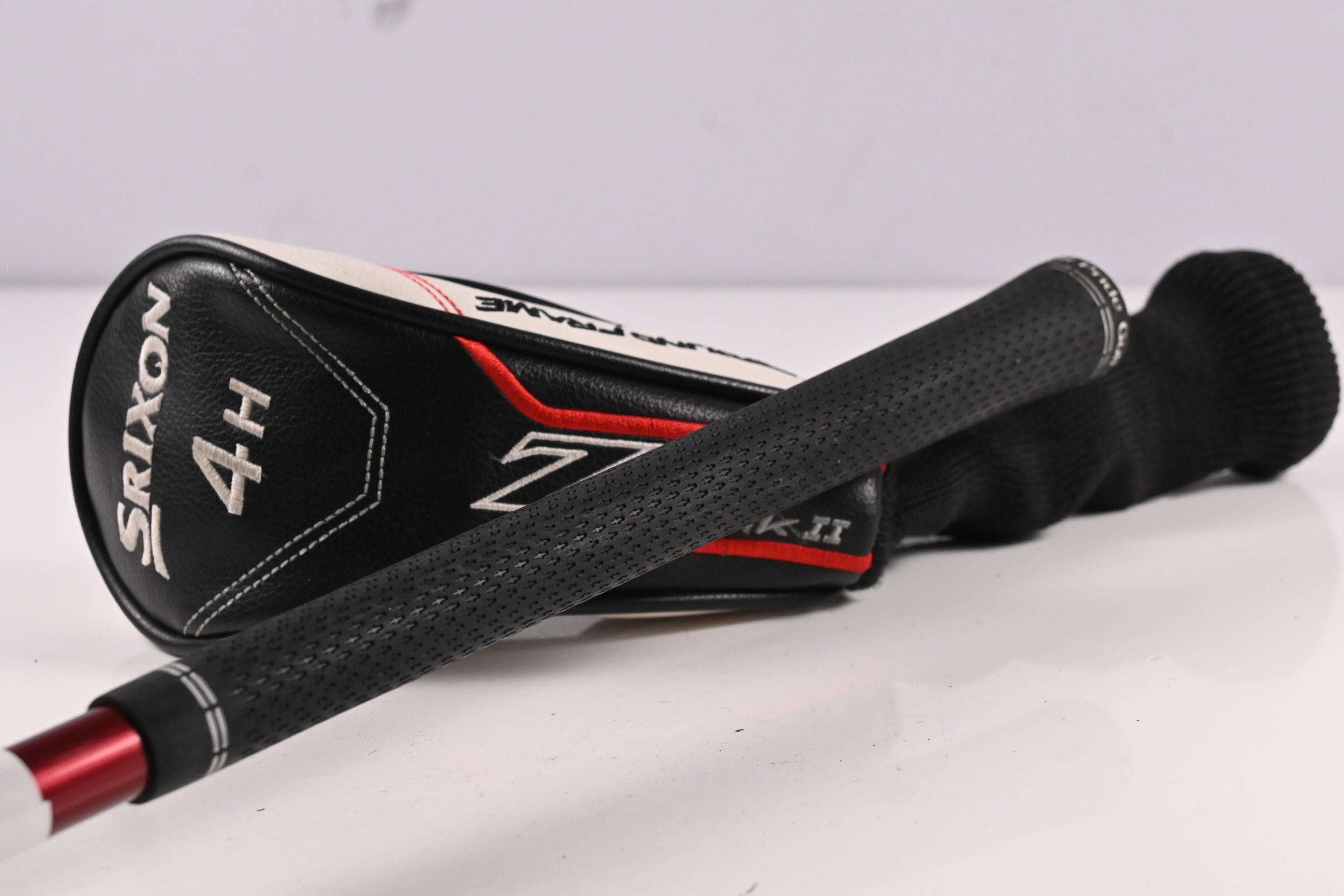 Left Hand Srixon ZX Mk II 2023 #4 Hybrid / 22 Degree / Regular Flex HZRDUS RDX