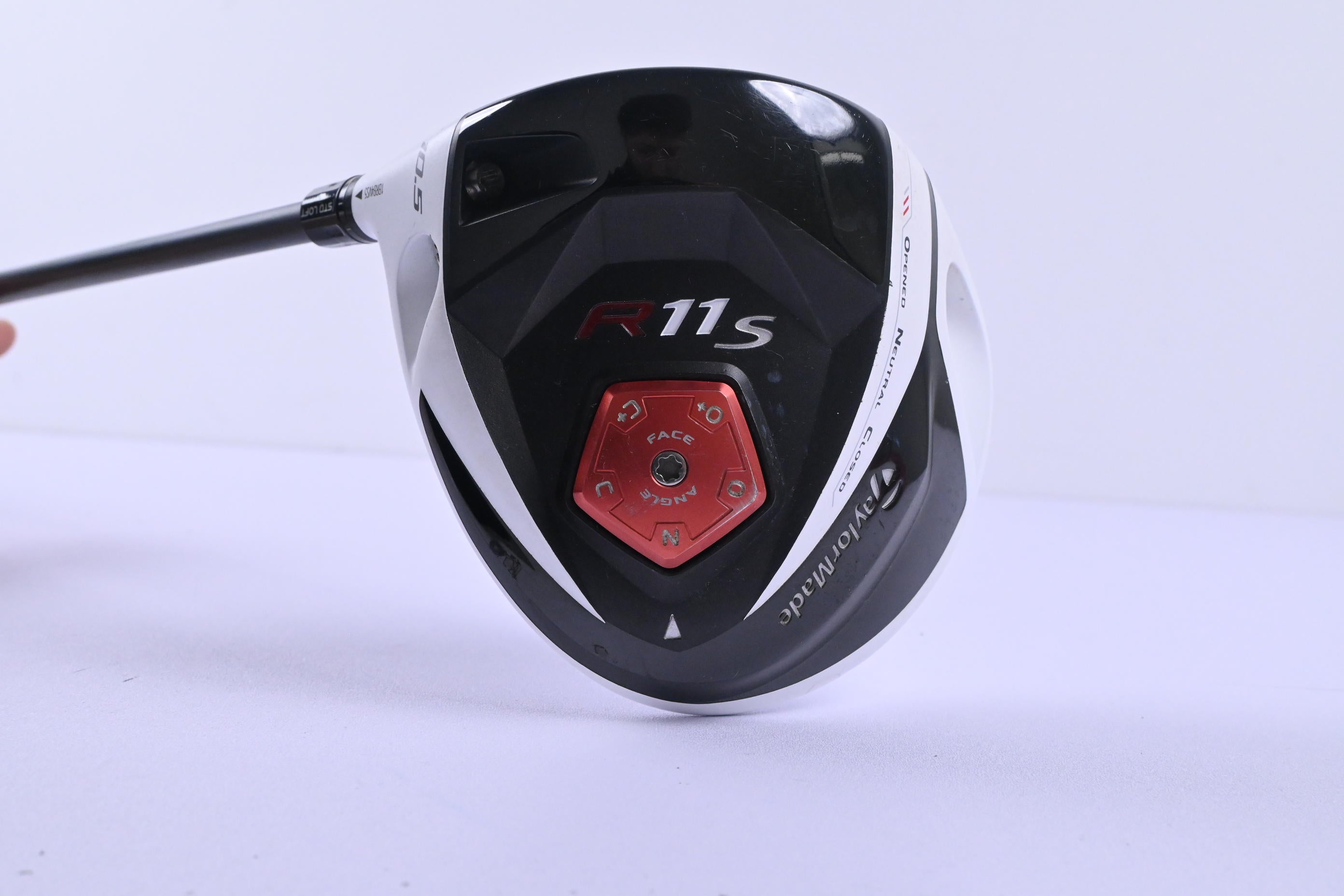 Left Hand Taylormade R11S Driver / 10.5 Degree / Regular Flex R.I.P Phenom 60