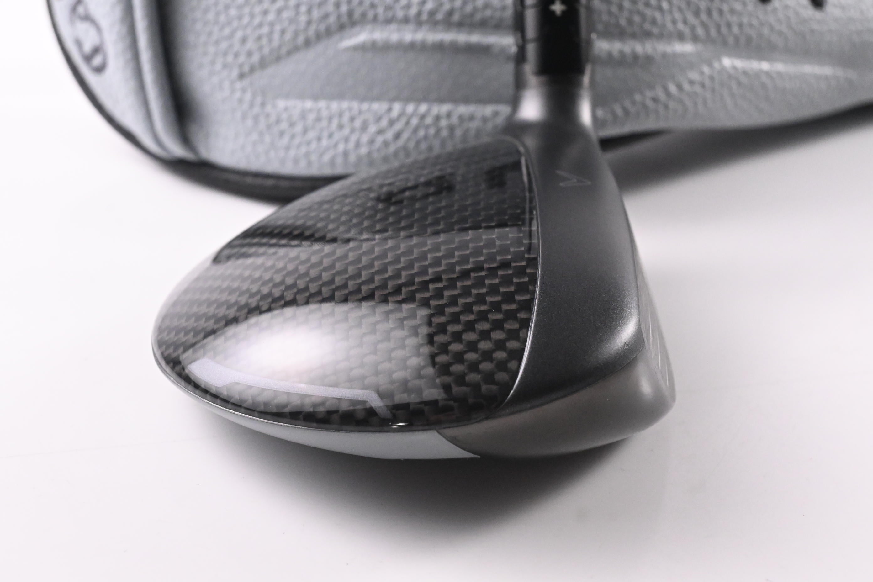 Callaway Quantum Max #5 Wood / 18 Degree / Regular Flex Denali Frost Silver 60