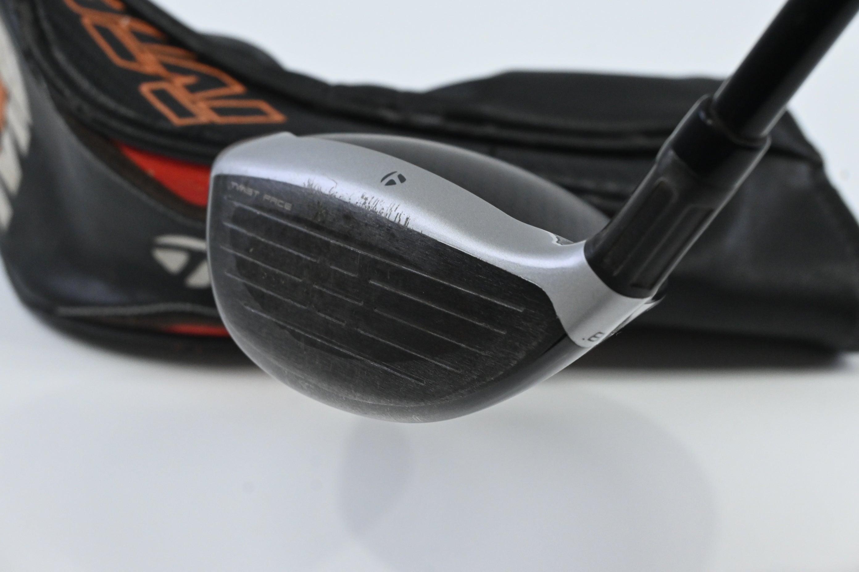 Taylormade M6 #5 Wood / 18 Degree / Stiff Flex Fujikura Atmos Orange 6 Shaft