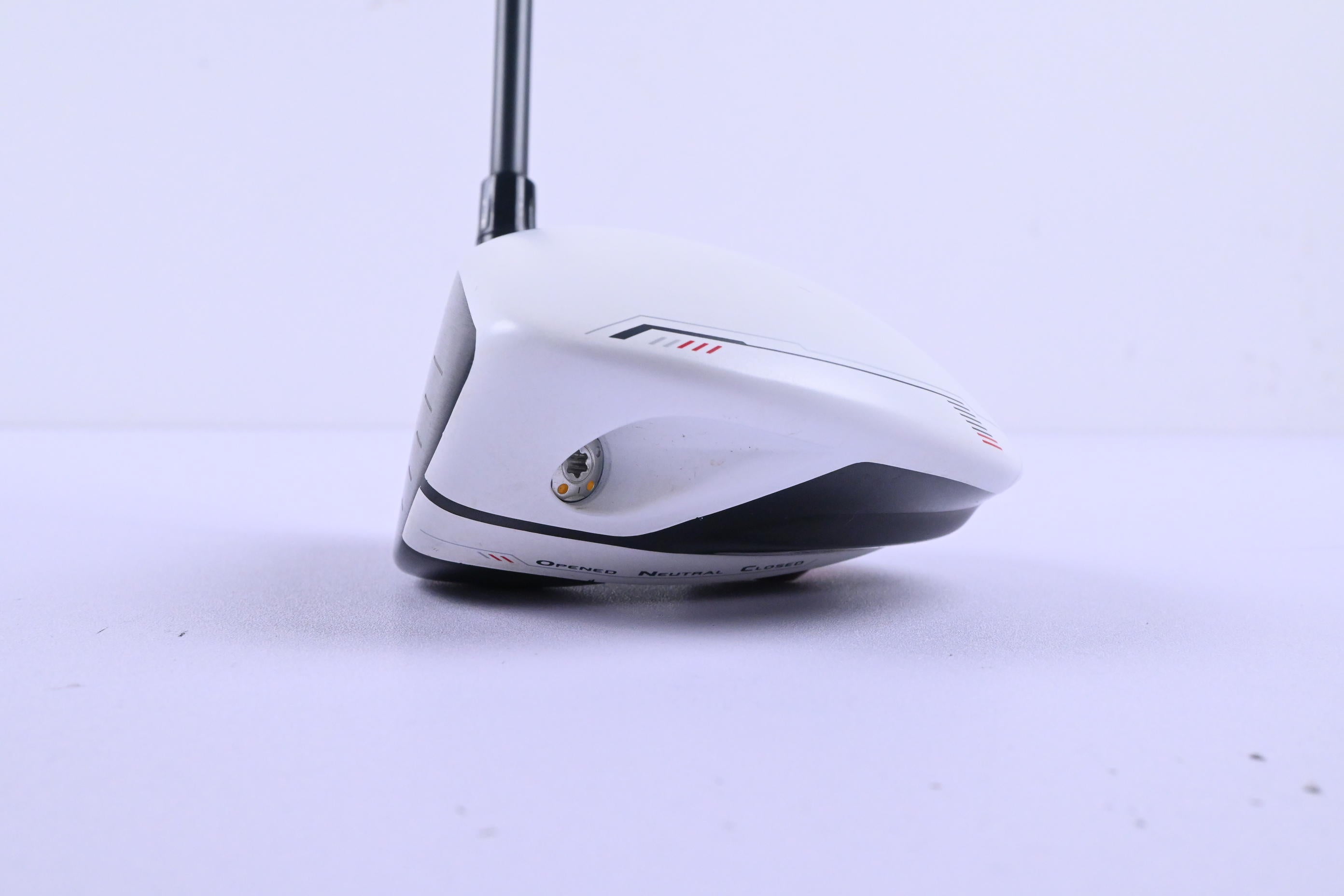 Left Hand Taylormade R11S Driver / 10.5 Degree / Regular Flex R.I.P Phenom 60