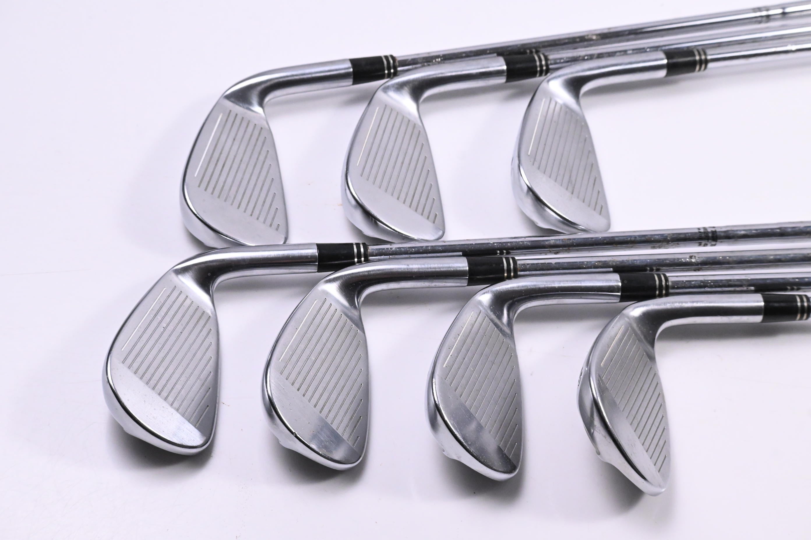 Left Hand Taylormade Tour Burner Irons / 5-PW-SW / Regular Flex Taylormade Shafts