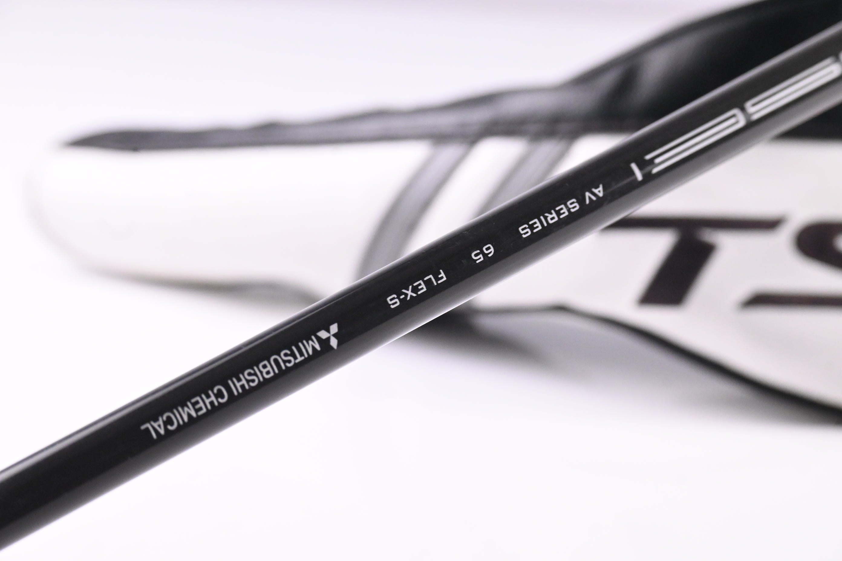 Titleist TSi3 #3 Wood / 15 Degree / Stiff Flex Tensei AV RAW Blue 65 Shaft