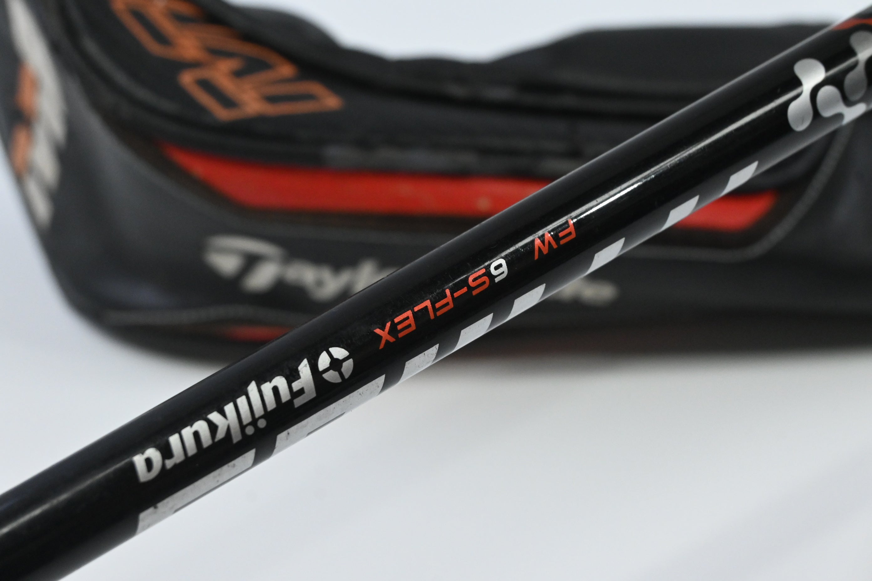 Taylormade M6 #5 Wood / 18 Degree / Stiff Flex Fujikura Atmos Orange 6 Shaft