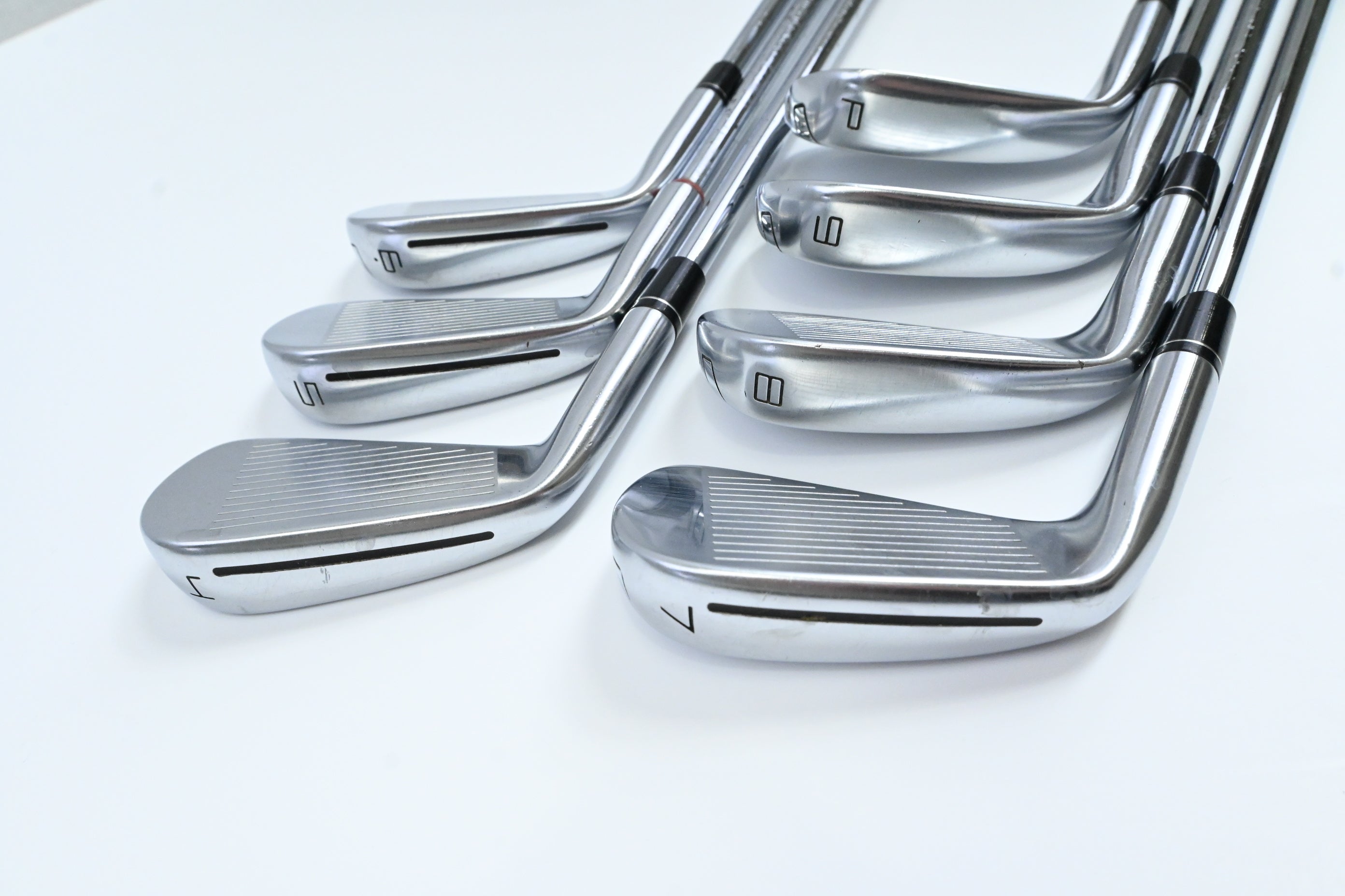 Taylormade P790 2017 Irons / 4-PW / Stiff Flex Project X Rifle Shafts