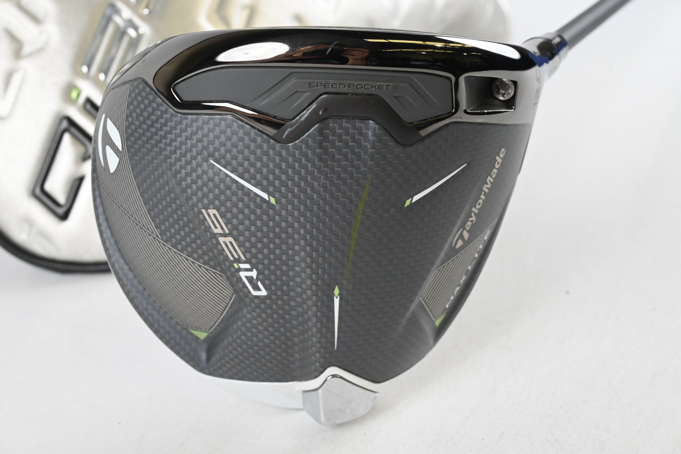 Taylormade Qi35 Max Lite Driver / 12 Degree / Senior Flex Vanquish 4 Shaft