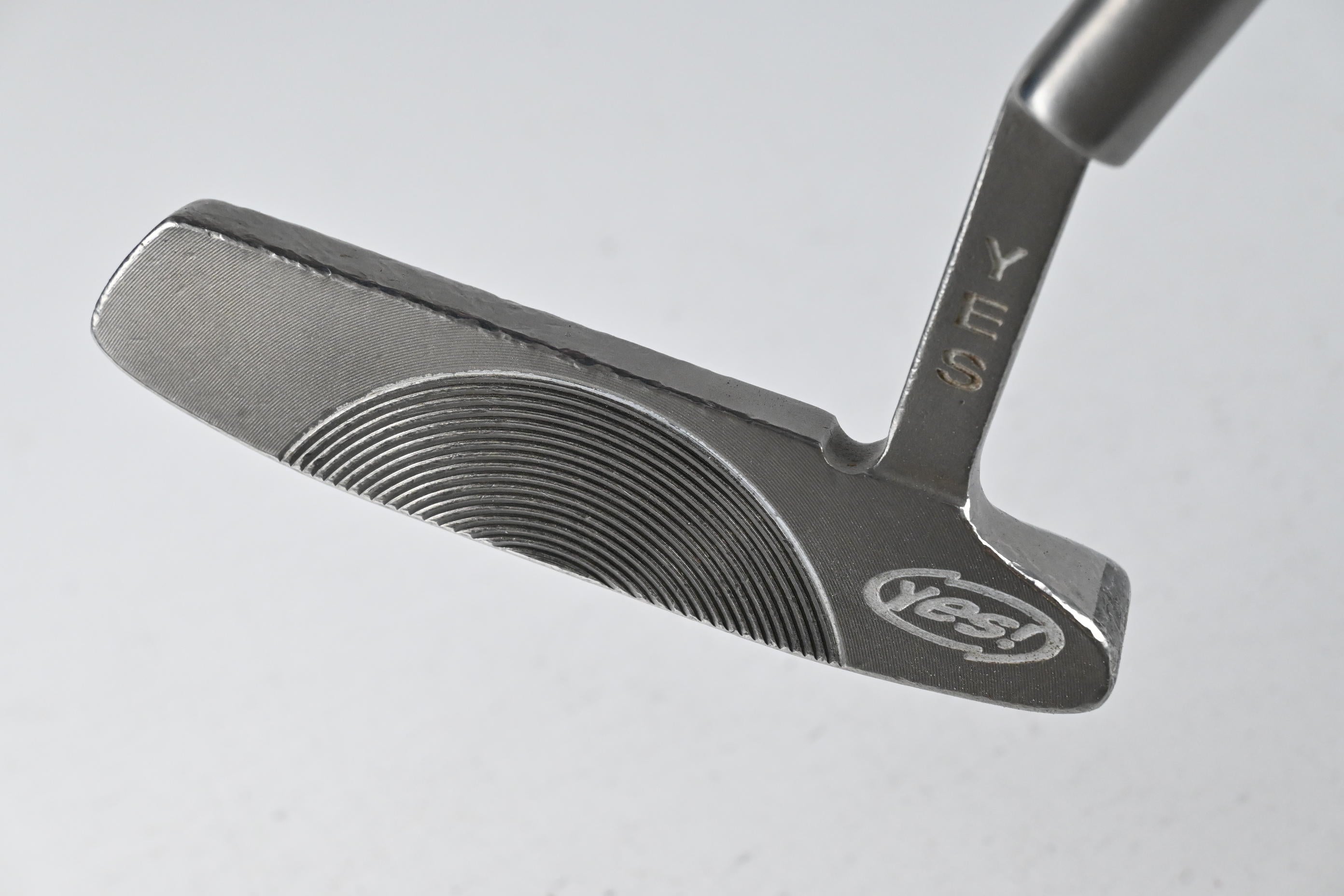 Yes! Callie Putter / 34 Inch