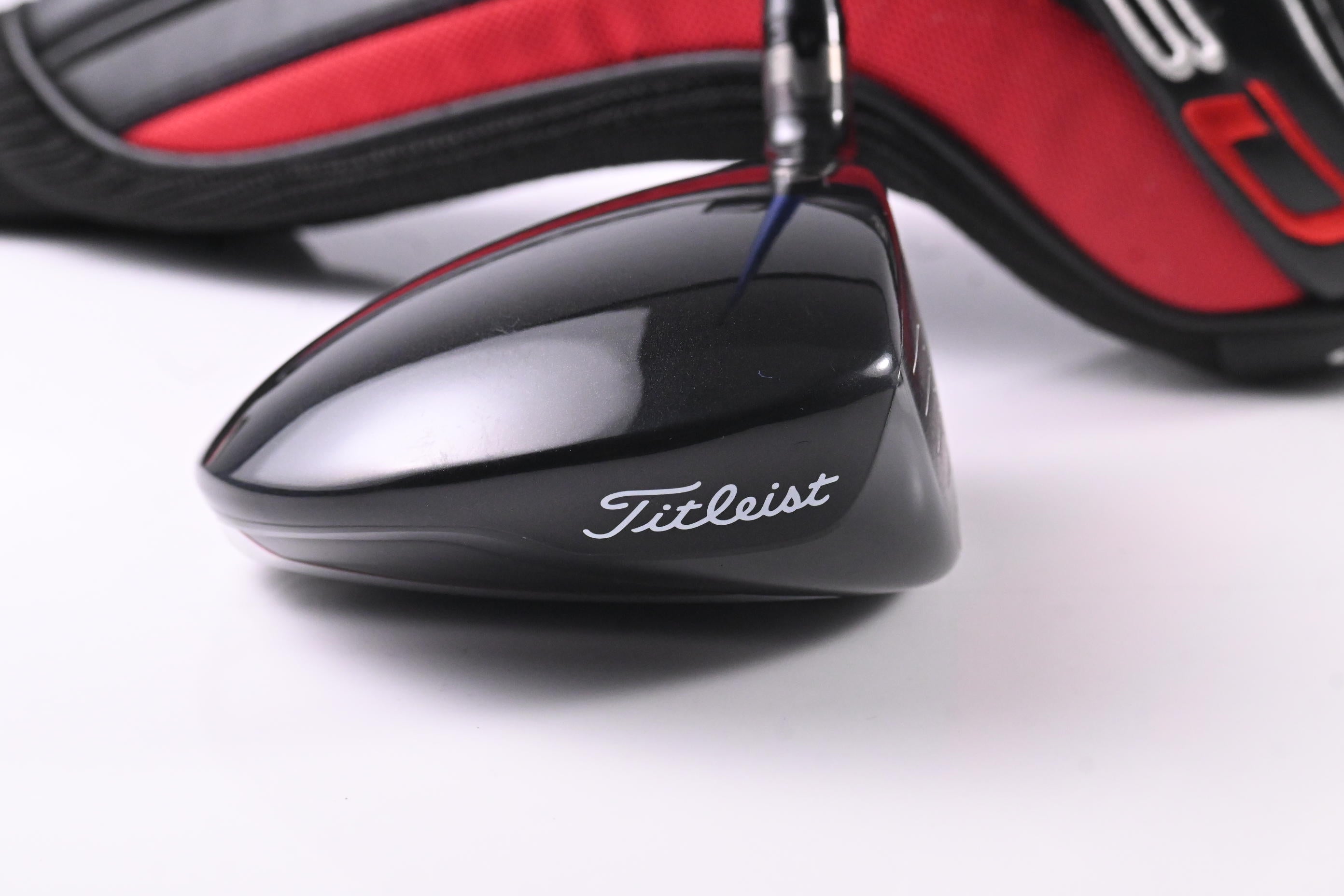 Titleist 913 D2 Driver / 9.5 Degree / Stiff Flex Diamana S+ Blue 62 Shaft