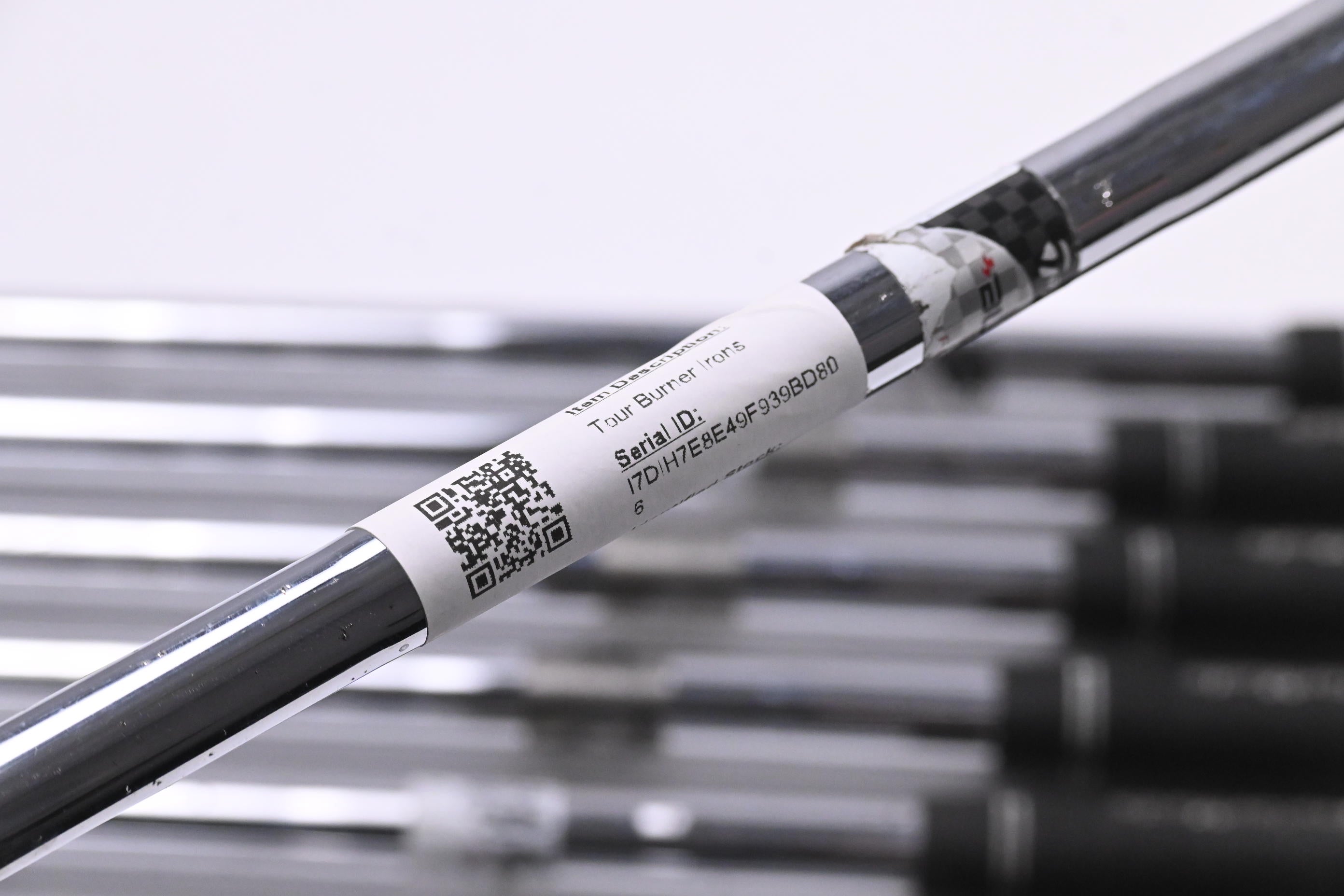 Left Hand Taylormade Tour Burner Irons / 5-PW-SW / Regular Flex Taylormade Shafts