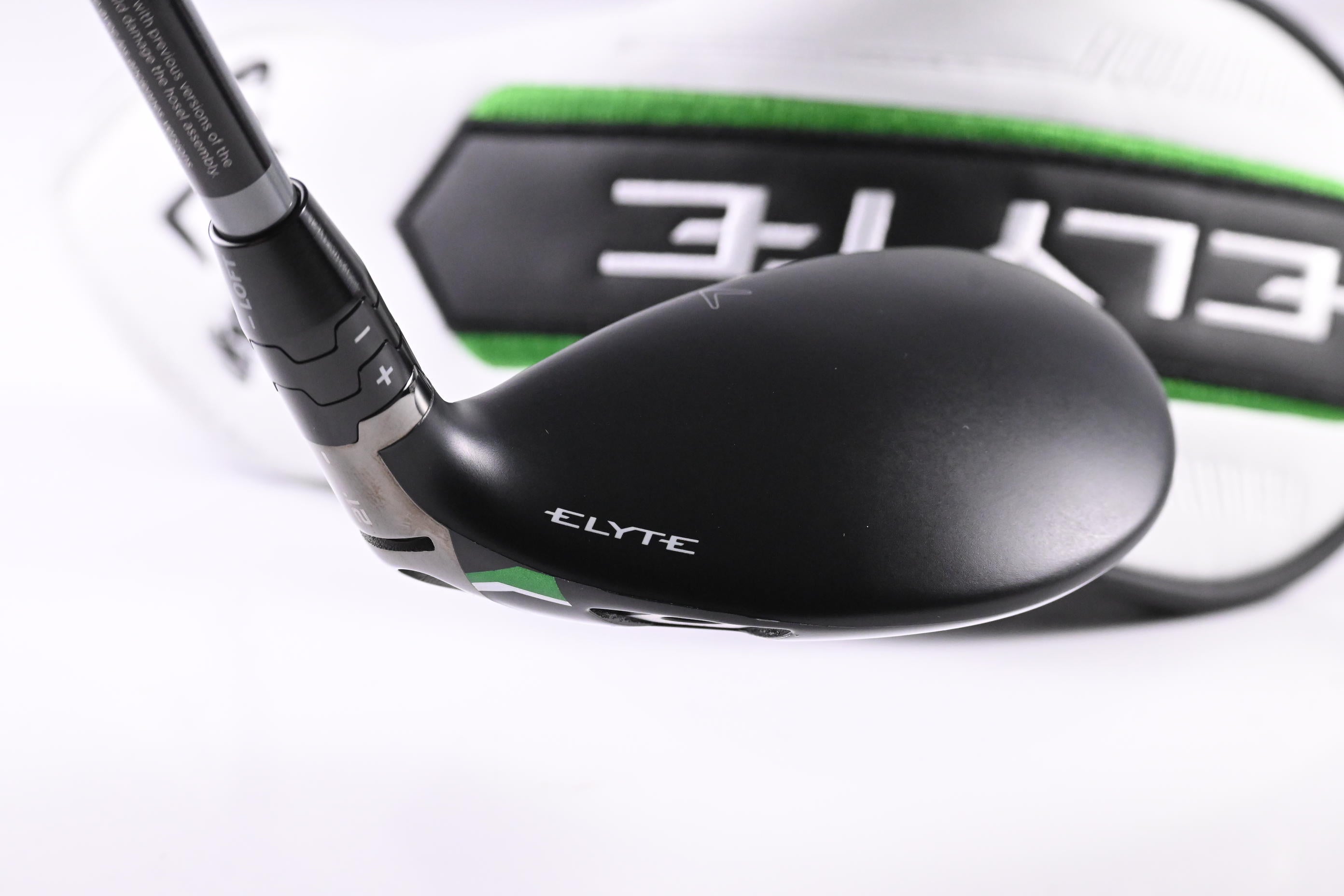 Callaway Elyte X #4 Hybrid / 21 Degree / Regular Flex Denali Charcoal 60 Shaft