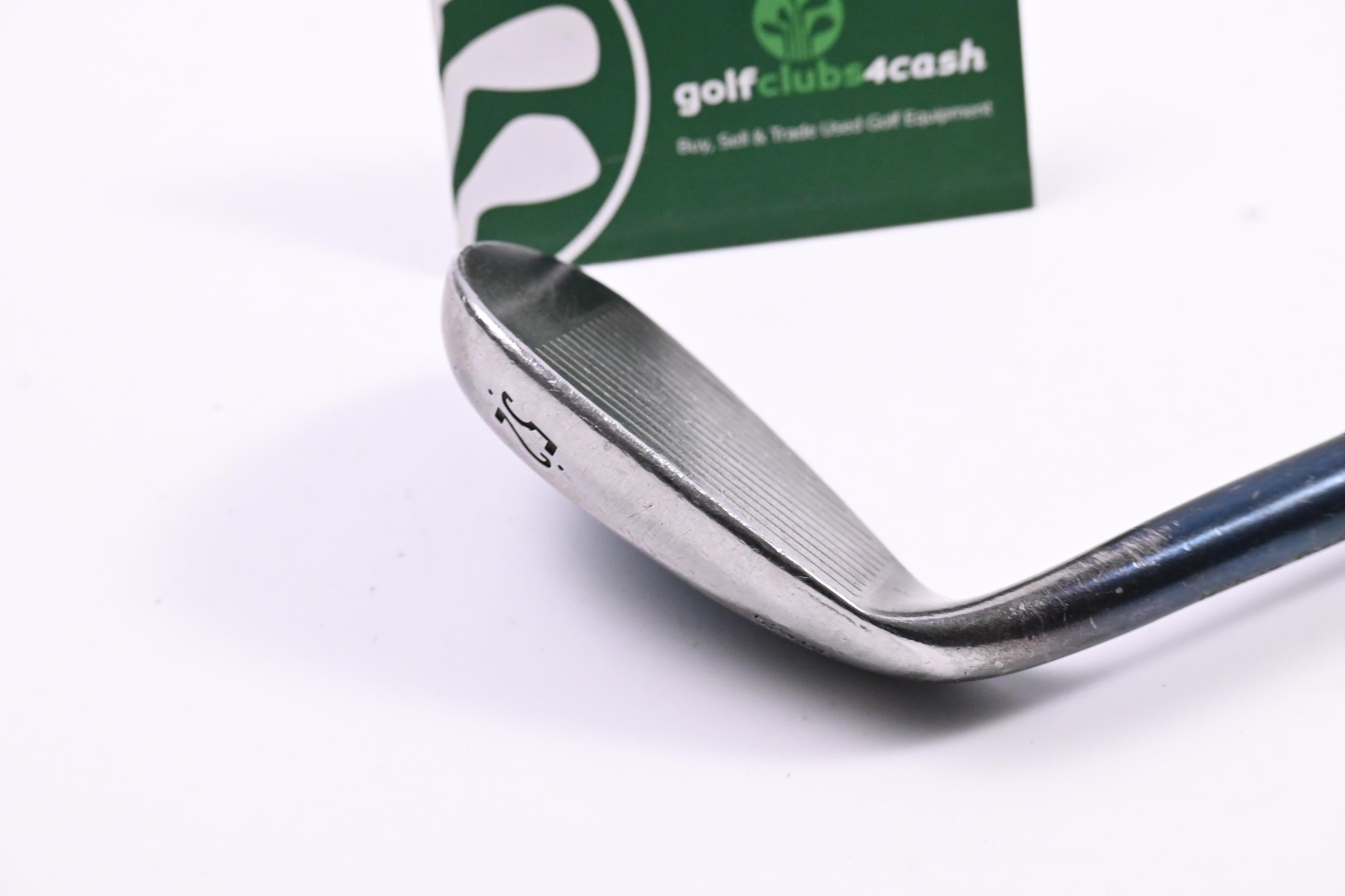 Wilson FG Tour Traction Control Gap Wedge / 52 Degree / Wedge Flex Dynamic Gold