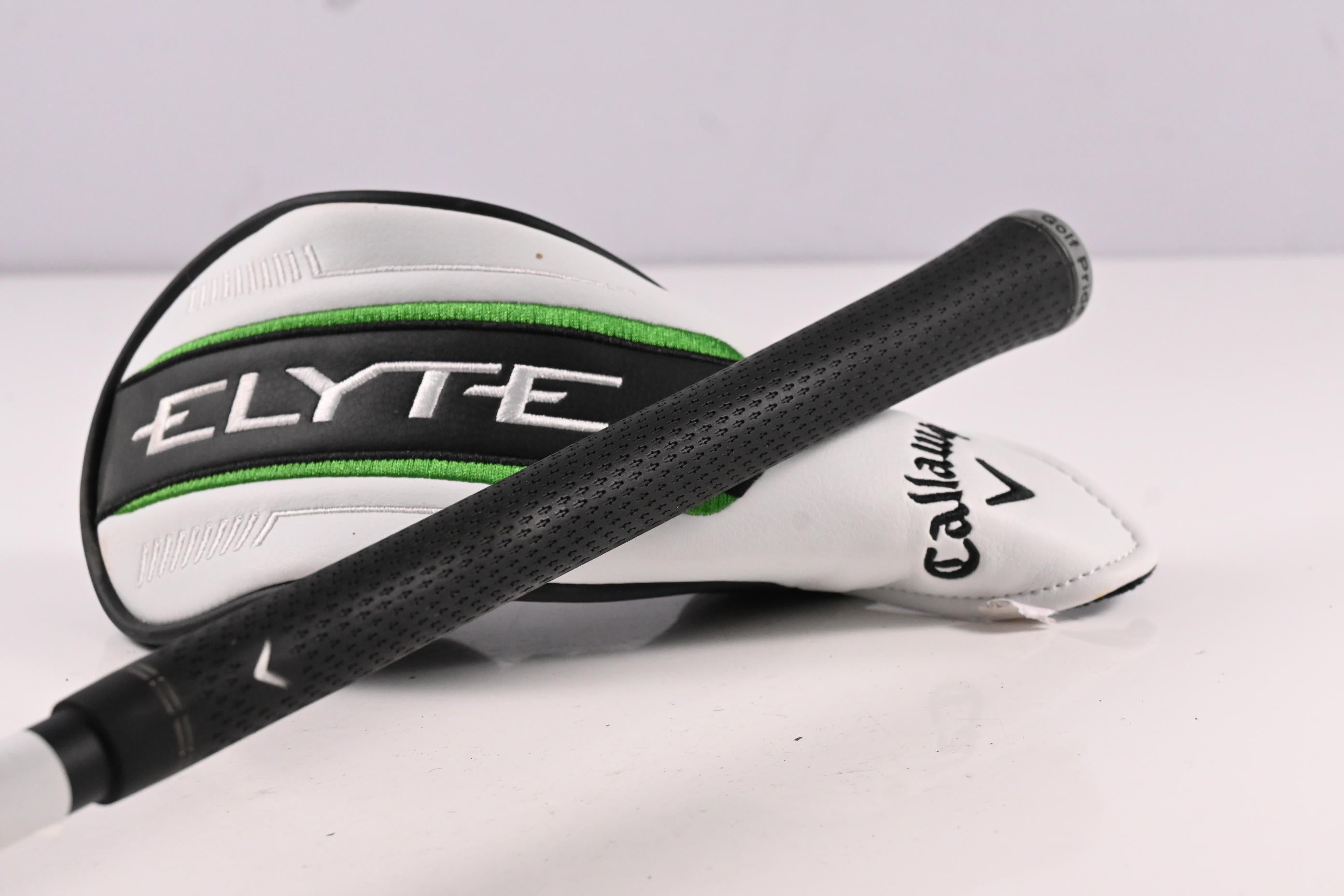 Callaway Elyte X #3 Hybrid / 18 Degree / Senior Flex Vanquish 5 Shaft