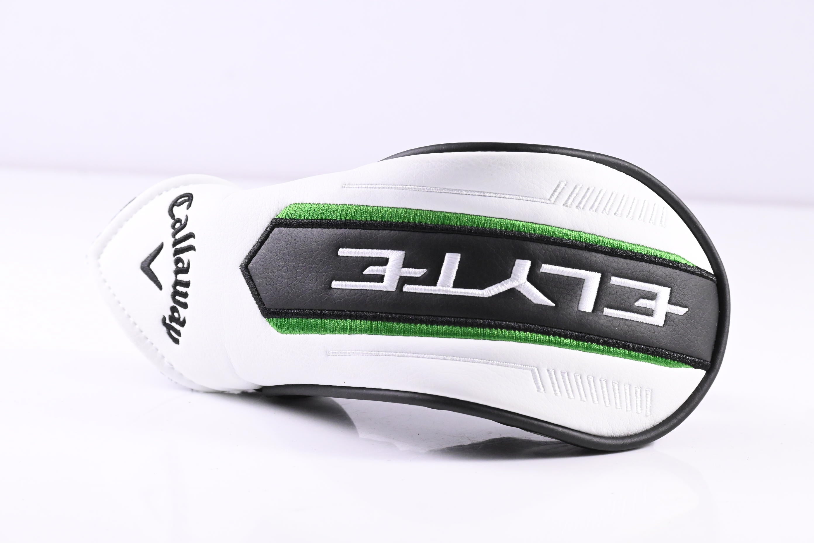 Callaway Elyte X #4 Hybrid / 21 Degree / Regular Flex Denali Charcoal 60 Shaft