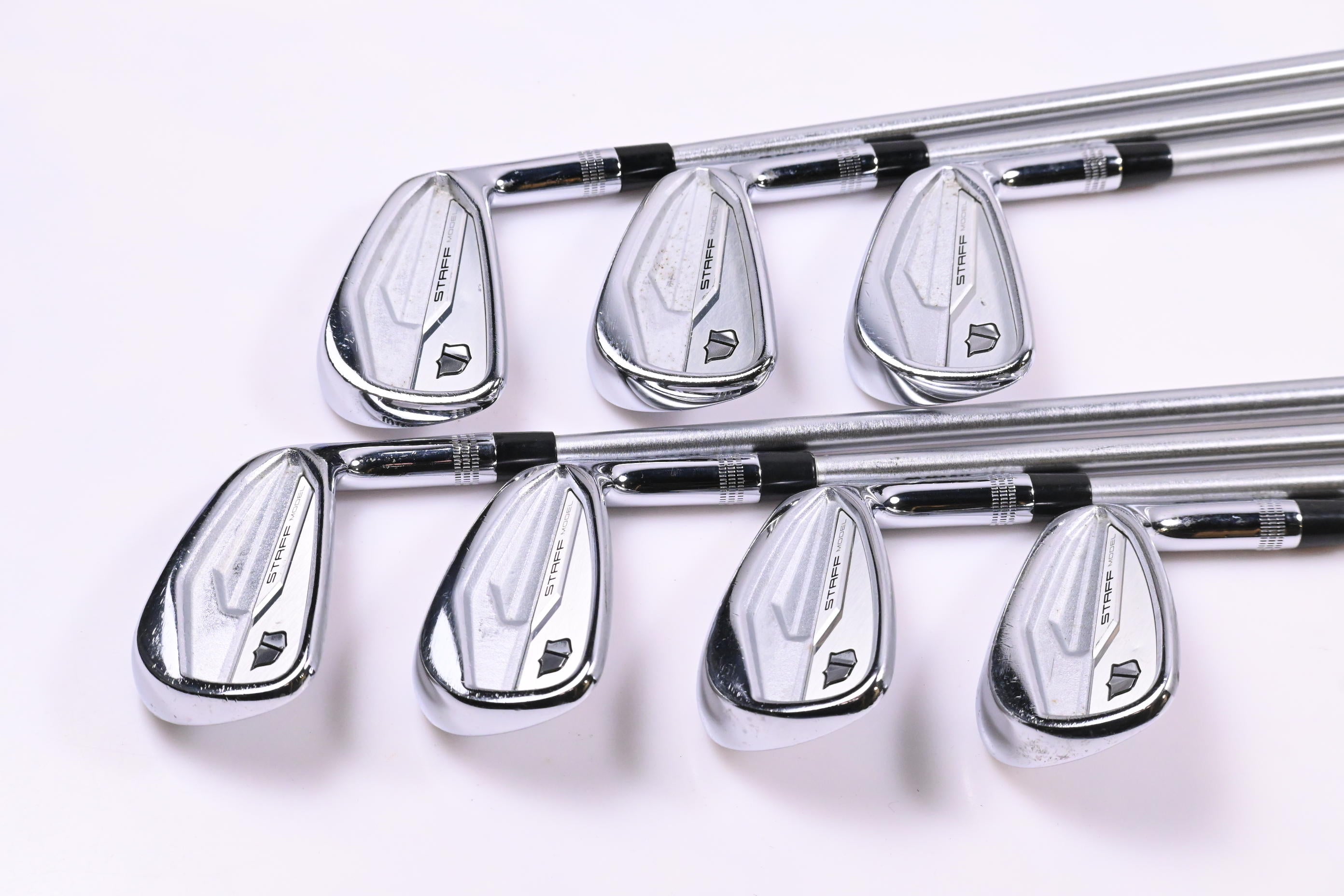 Wilson Staff Model 2024 CB Irons / 4-PW / Stiff Flex KBS Tour C-Taper 120 Shafts