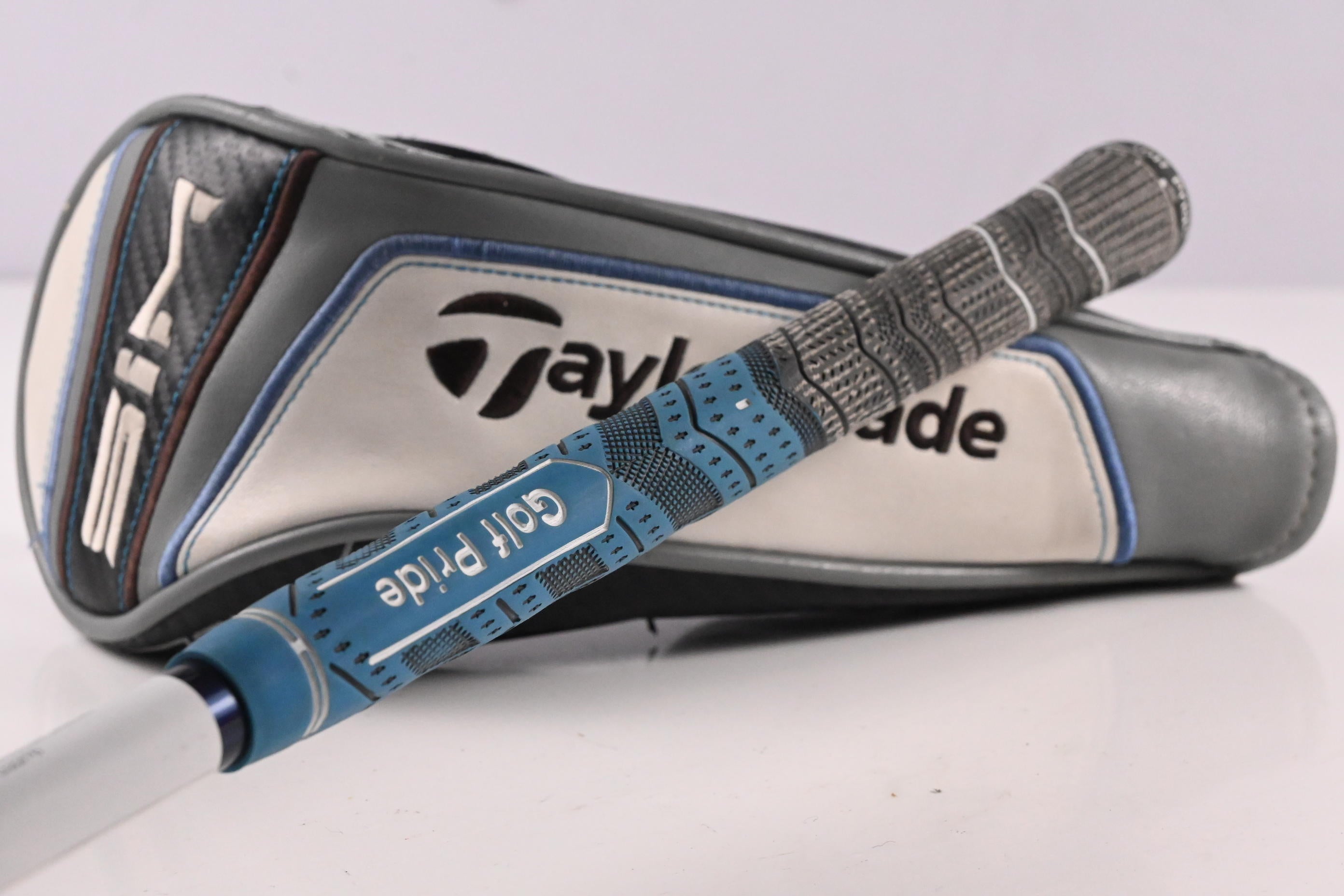 Taylormade SIM Max #3 Wood / 15 Degree / Stiff Flex Fujikura Ventus Blue 6 Shaft