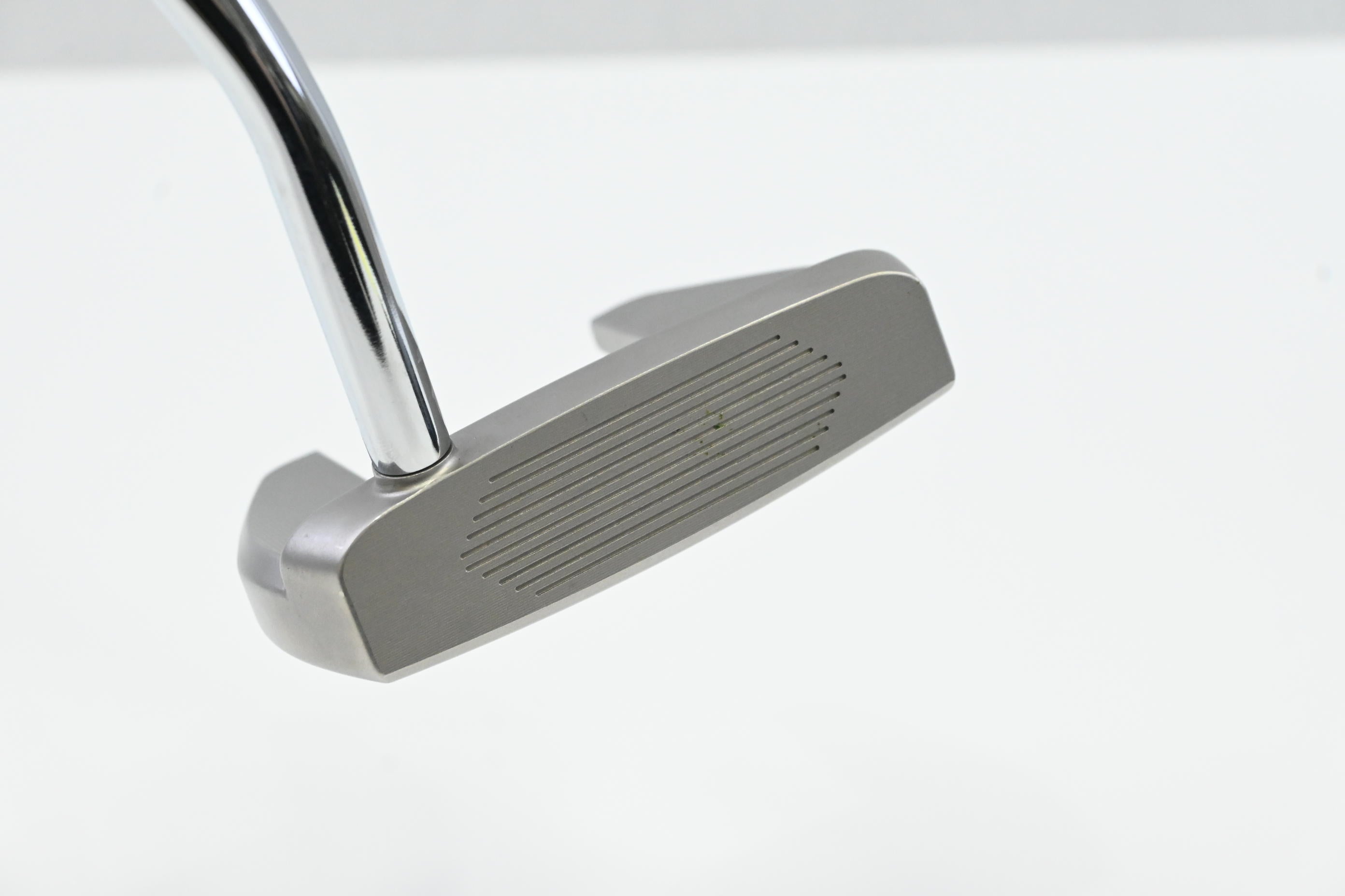Left Hand Taylormade TP Reserve Milled M27 Putter / 32 Inch