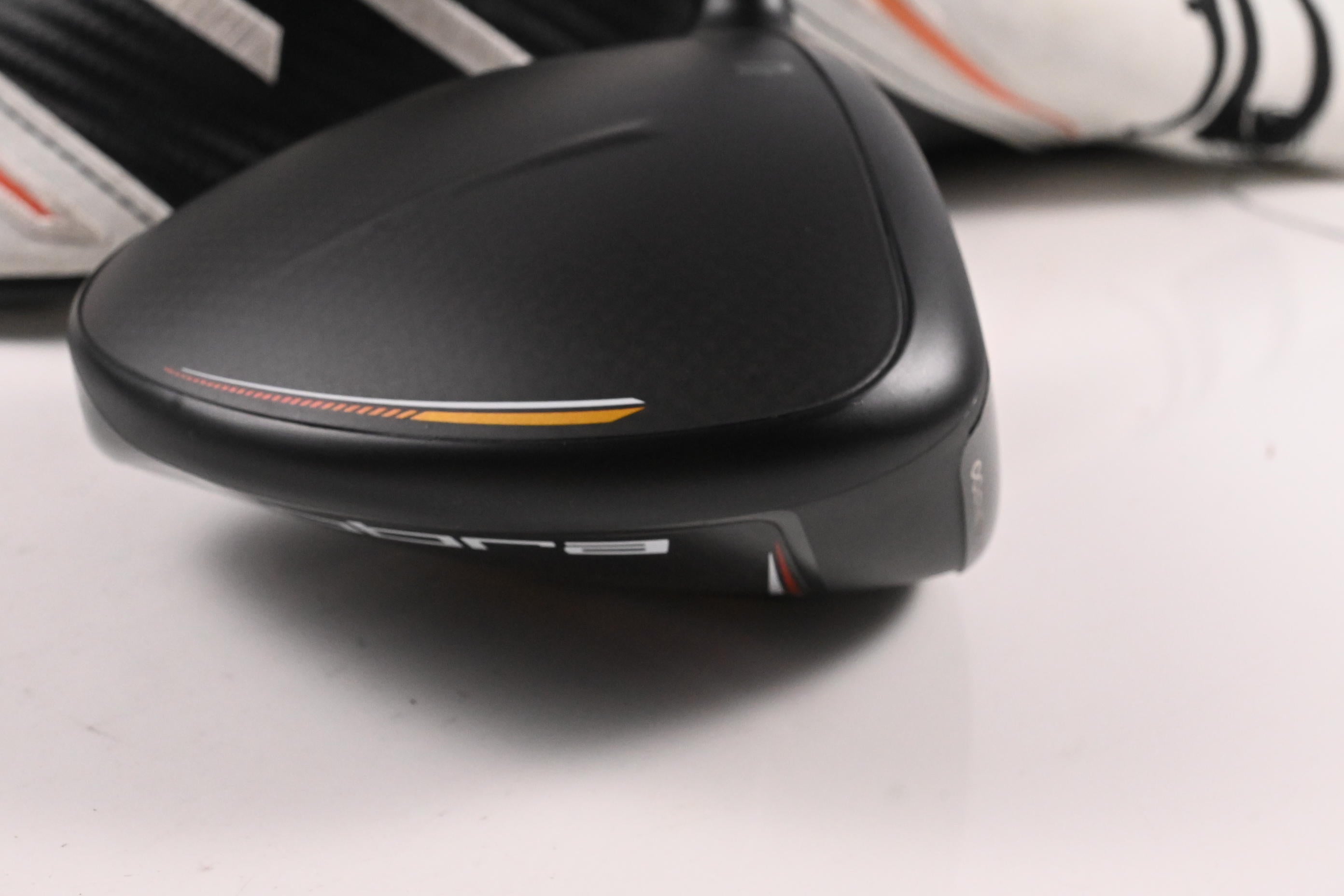 Cobra LTDx LS Driver / 10.5 Degree / X-Flex Tensei AV RAW White 65 Shaft