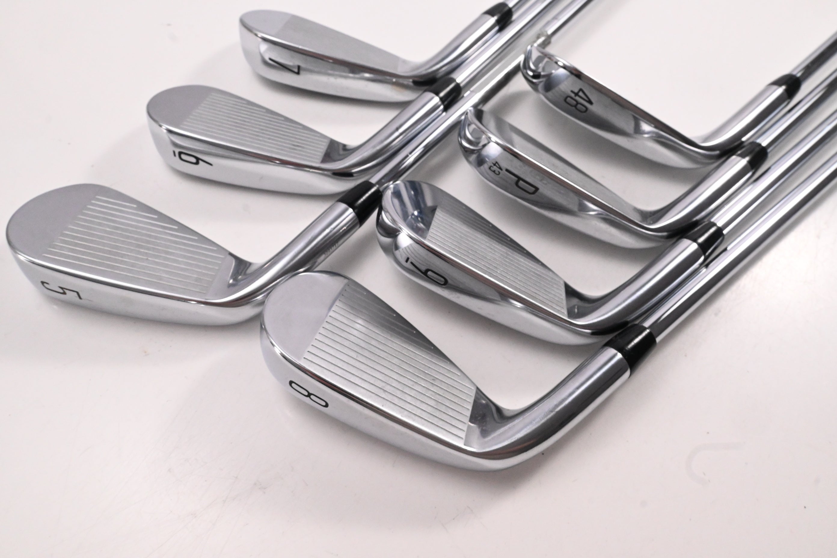Titleist T350 Irons / 5-PW+48° / Regular Flex AMT Red R300 Shafts