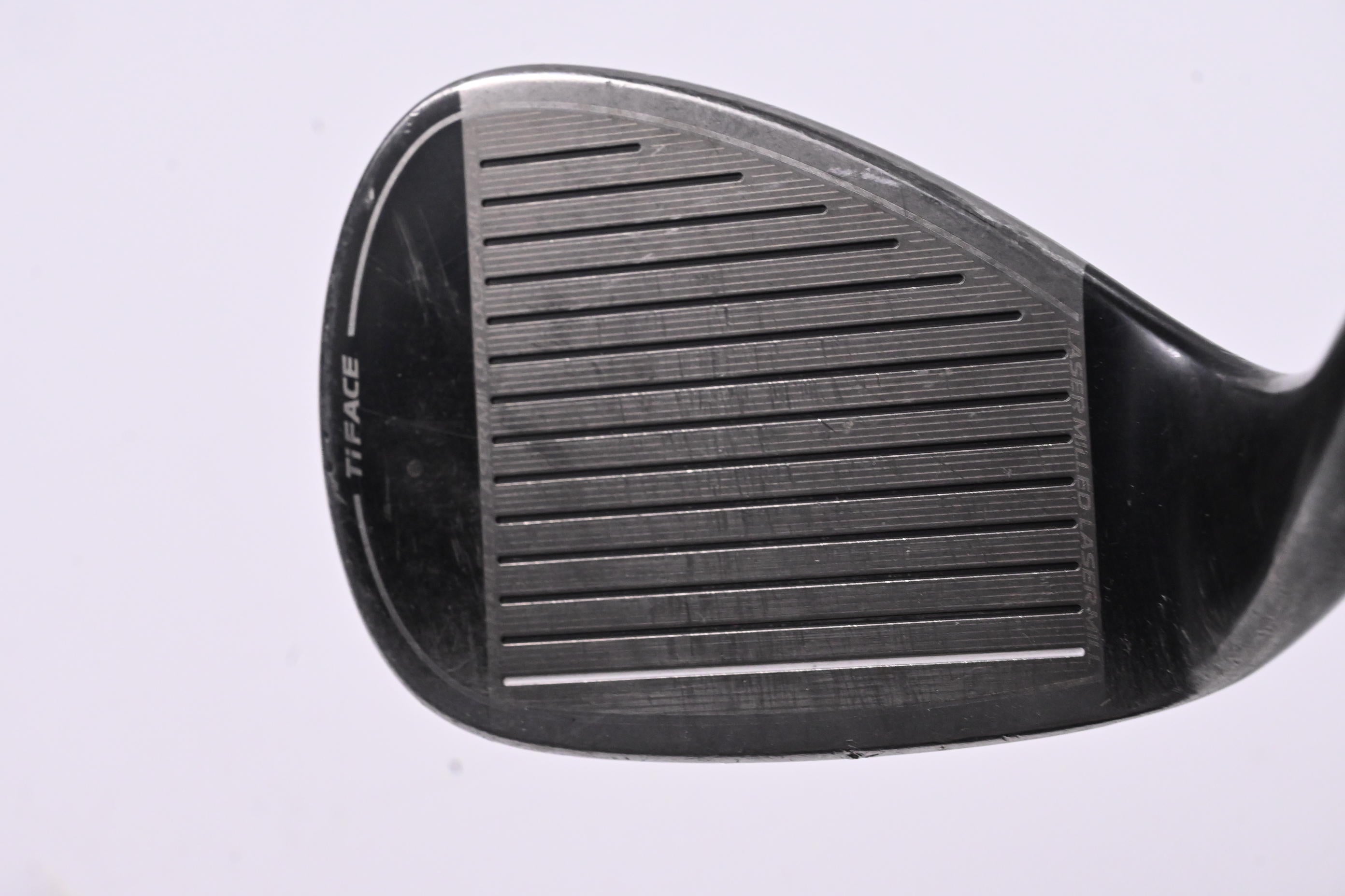 Cleveland CG Black Gap Wedge / 52 Degree / Stiff Flex NS Pro 850 GH Shaft