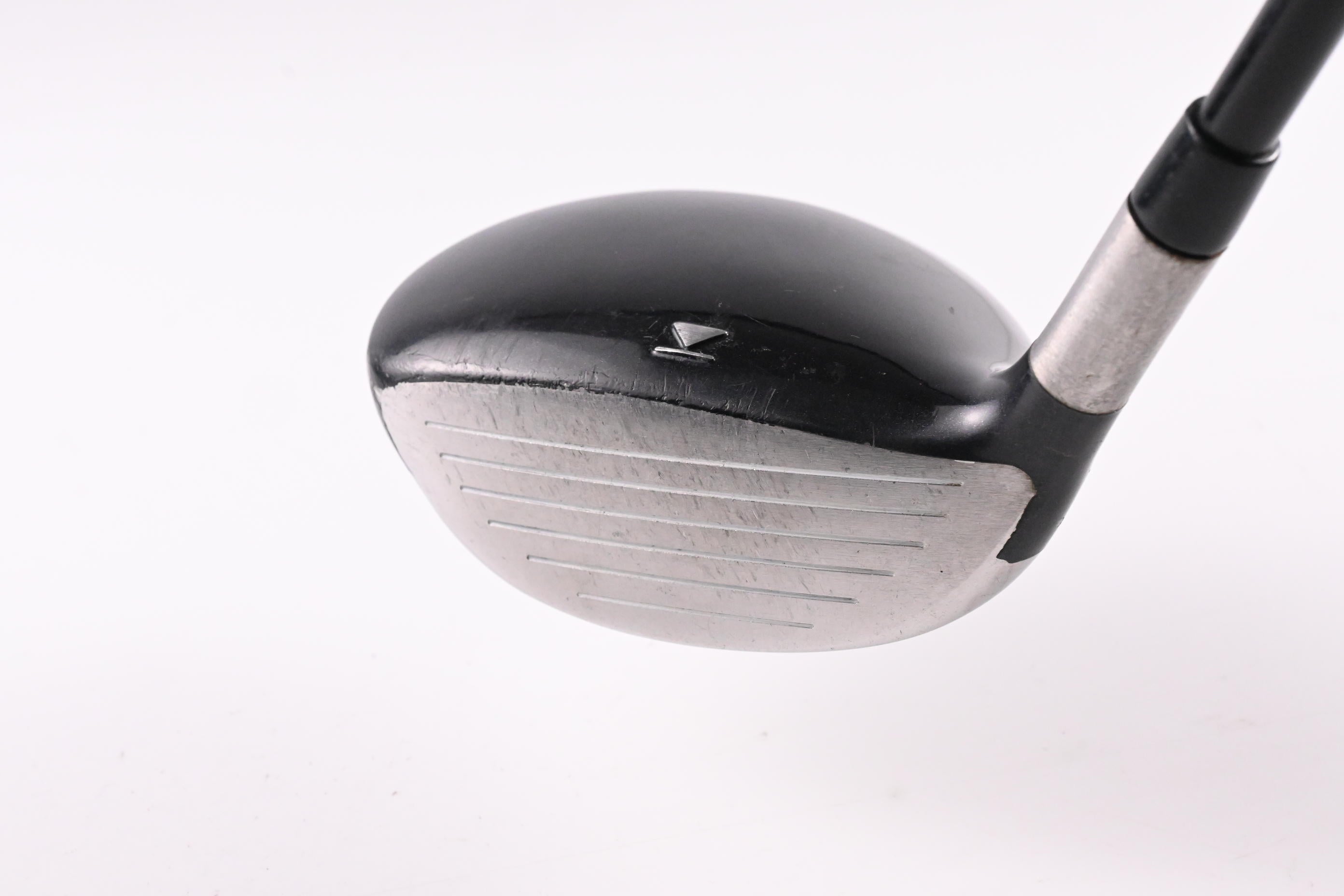 Titleist 909 F2 #3 Wood / 15.5 Degree / Stiff Flex Aldila Voodoo Shaft