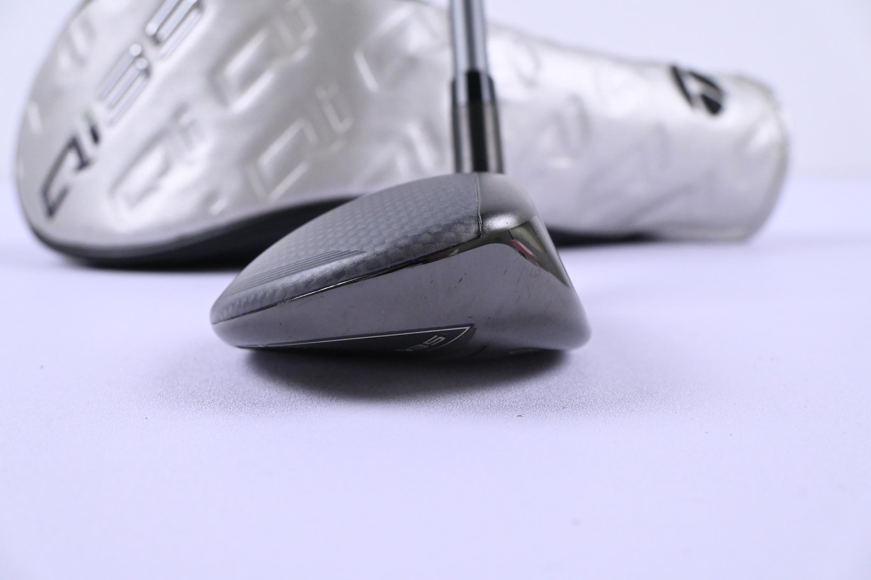 Taylormade Qi35 Max #4 Hybrid / 23 Degree / Regular Flex Fujikura Airspeeder 50