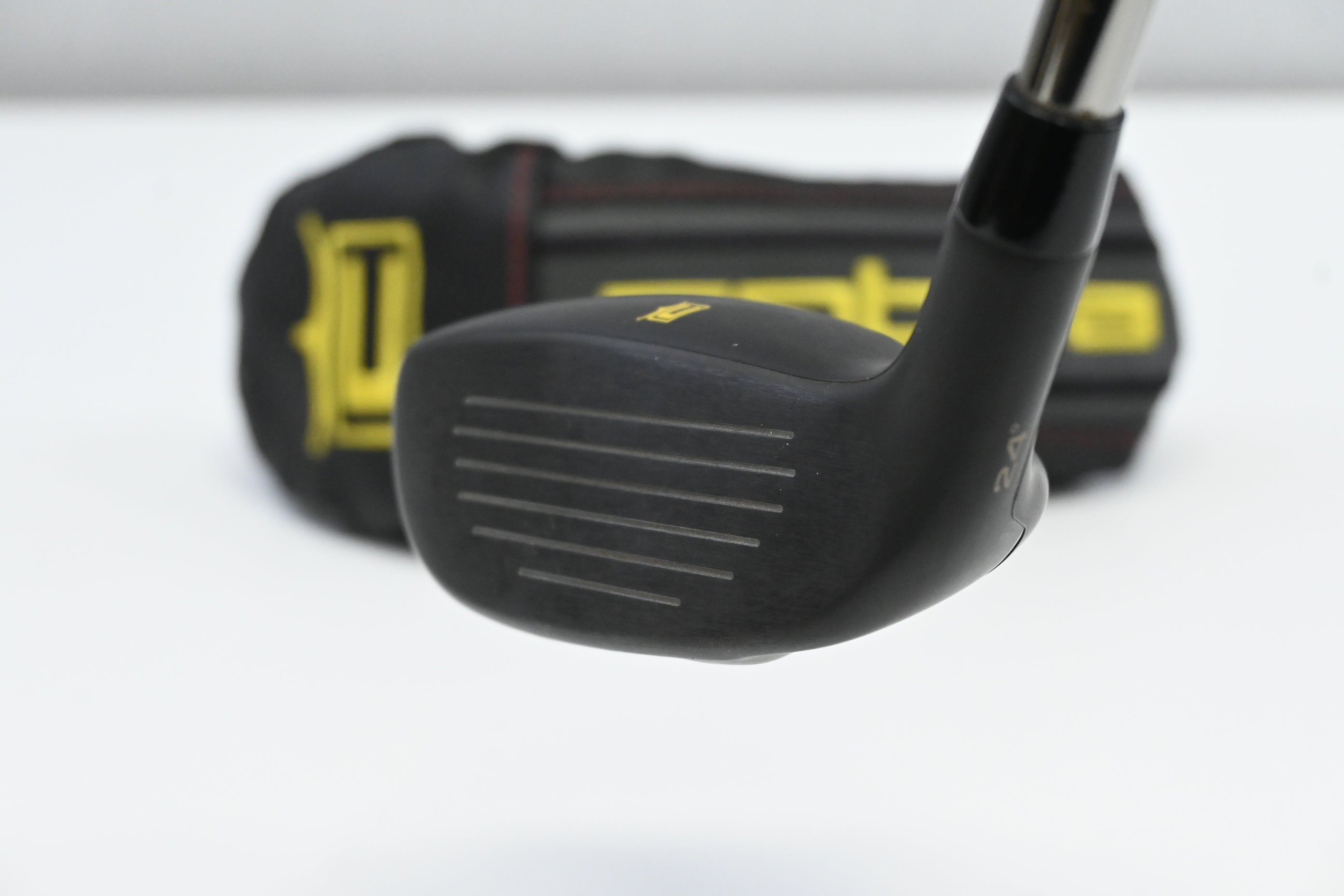 Cobra King Speedzone #4 Hybrid / 24 Degree / Regular Flex Recoil 480 F3 Shaft