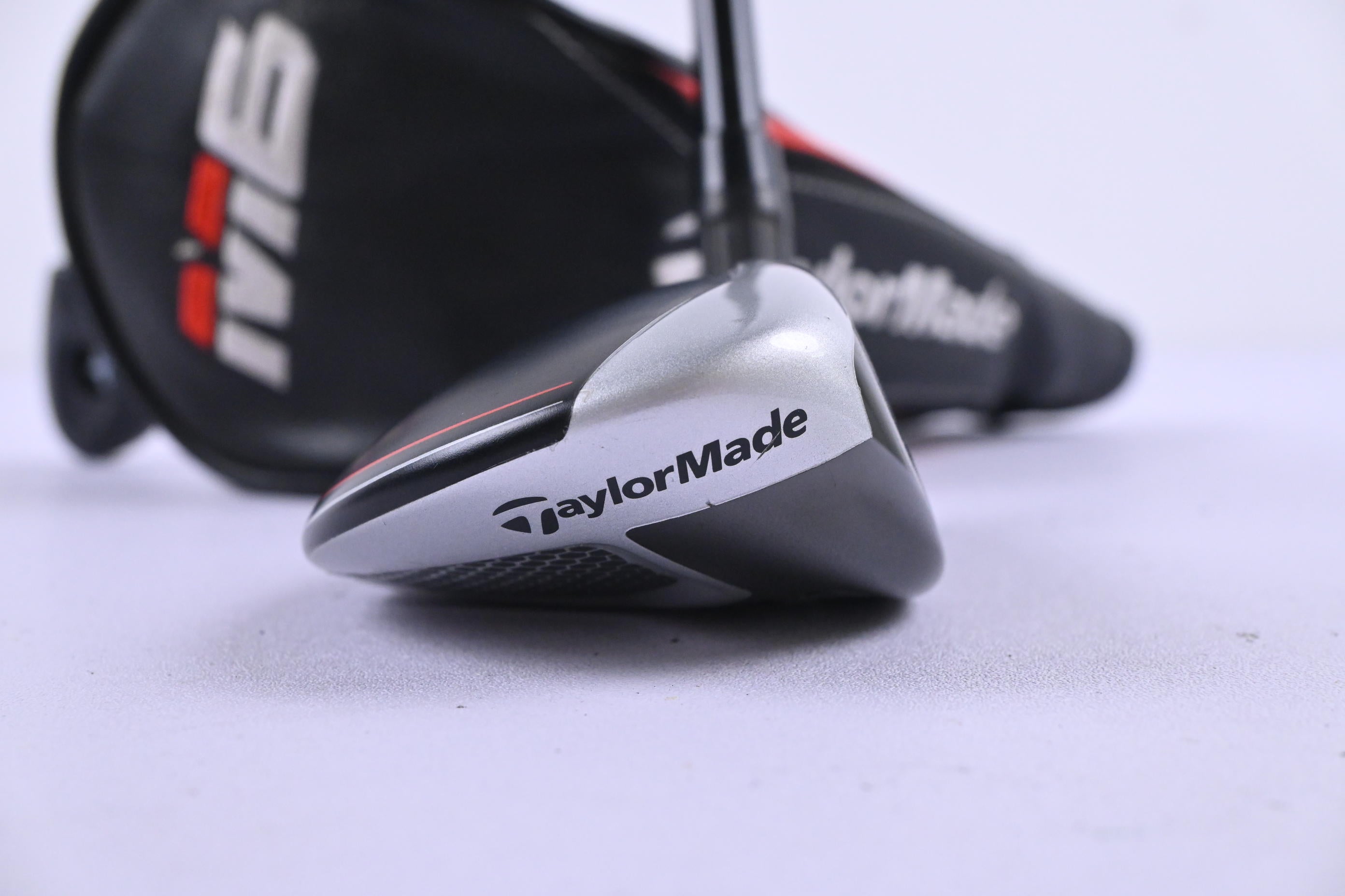 Taylormade M6 #3 Hybrid / 19 Degree / Regular Flex Fujikura Atmos Orange 6