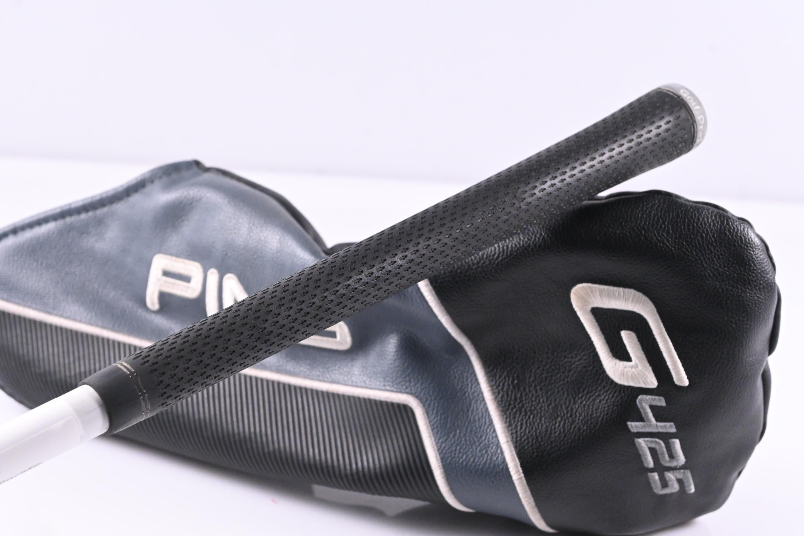 Ping G425 Max Driver / 9 Degree / Stiff Flex Aldila Rogue White 70 Shaft