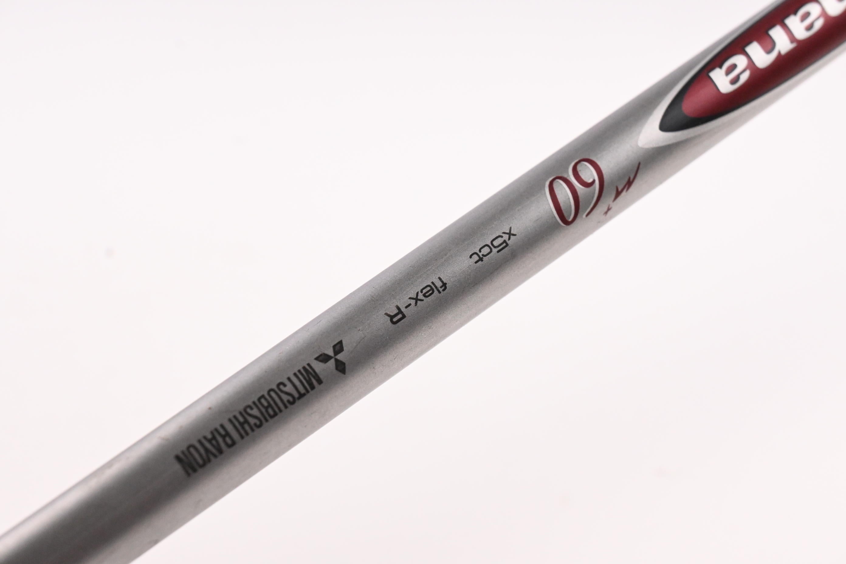 Titleist 915 F #5 Wood / 18 Degree / Regular Flex Diamana M+ Red 60 Shaft