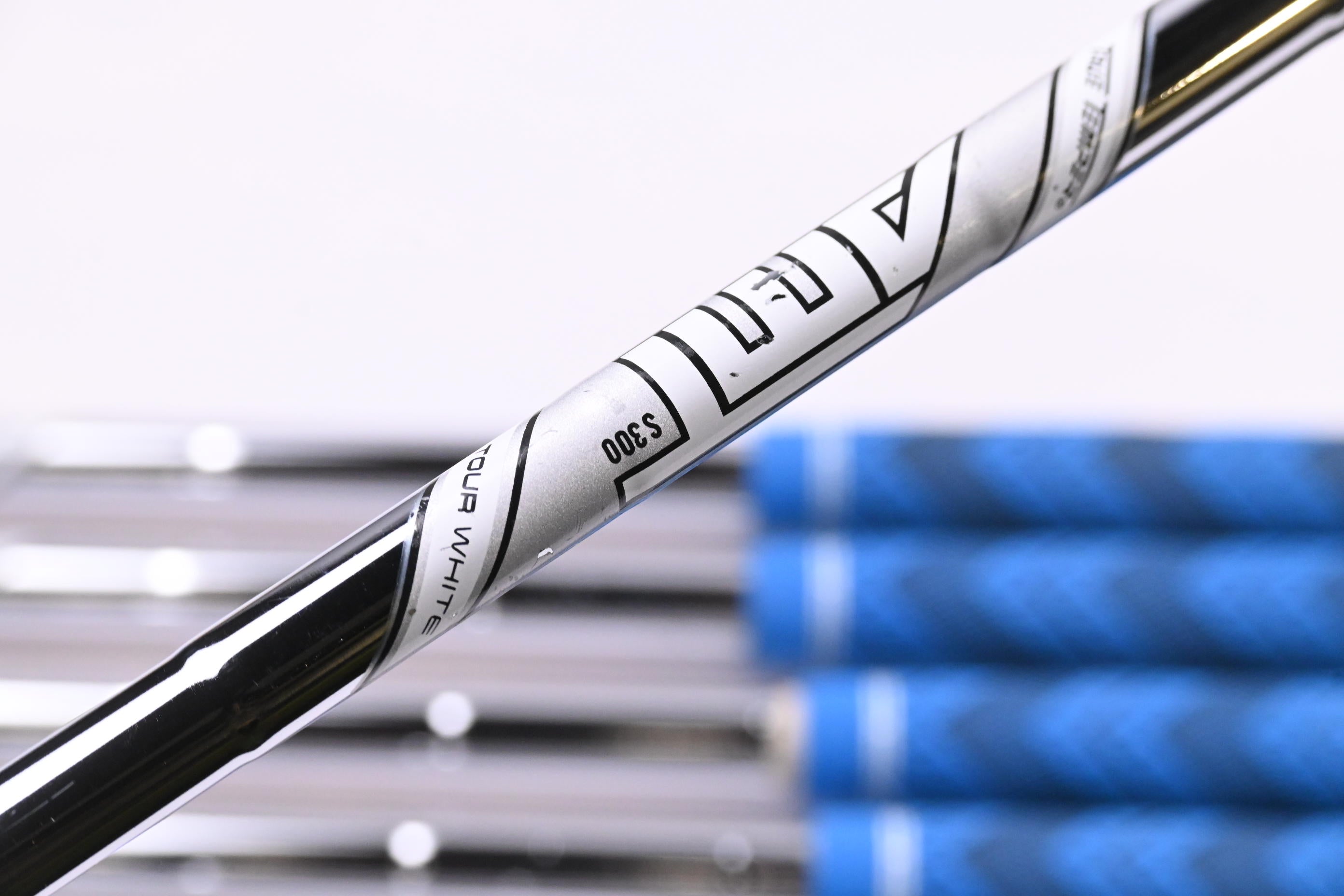 Titleist T300 2021 Irons / 5-PW+48°+53° / Stiff Flex AMT Tour White S300 Shafts