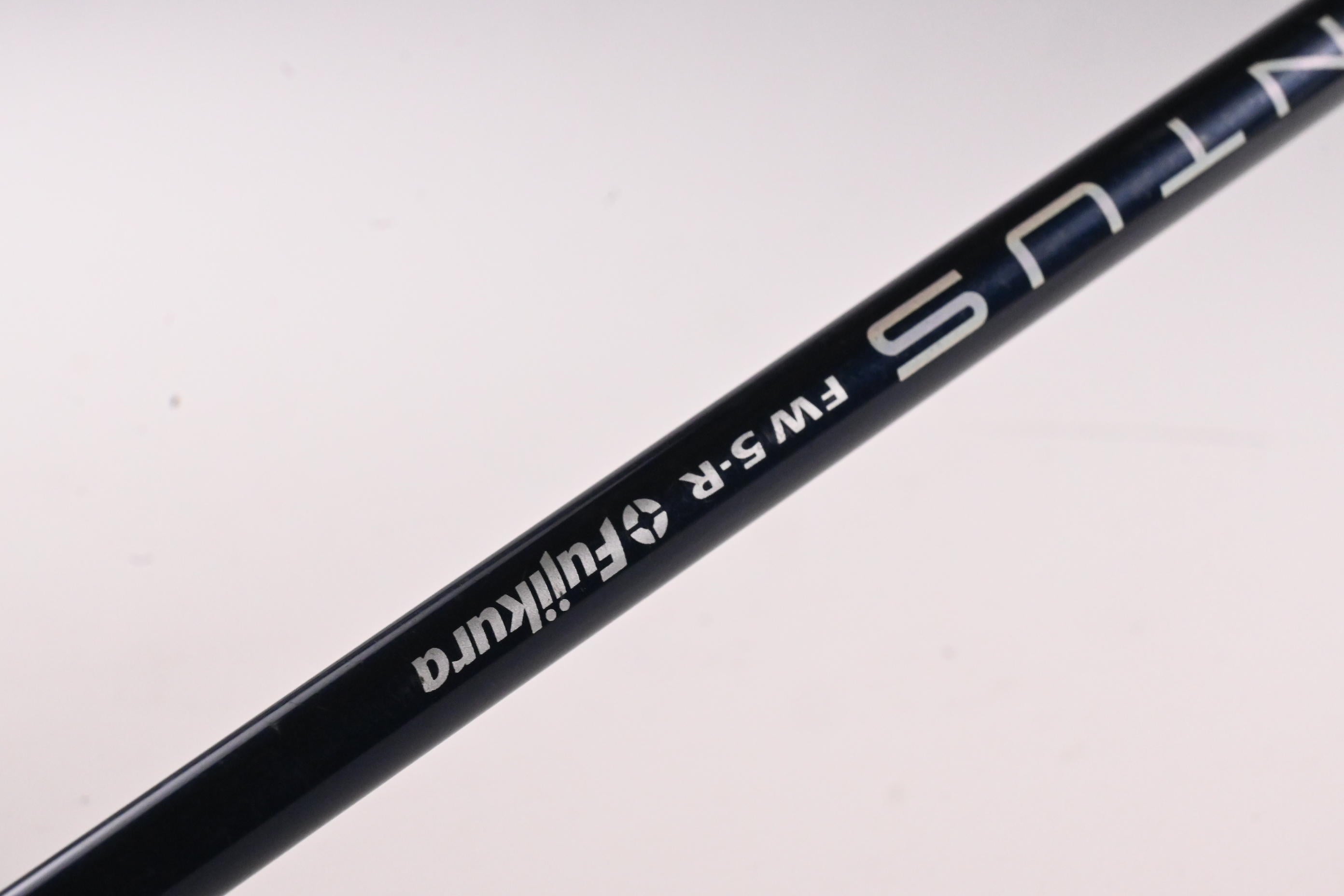 Taylormade SIM Max #5 Wood / 18 Degree / Regular Flex Ventus Blue 5 Shaft