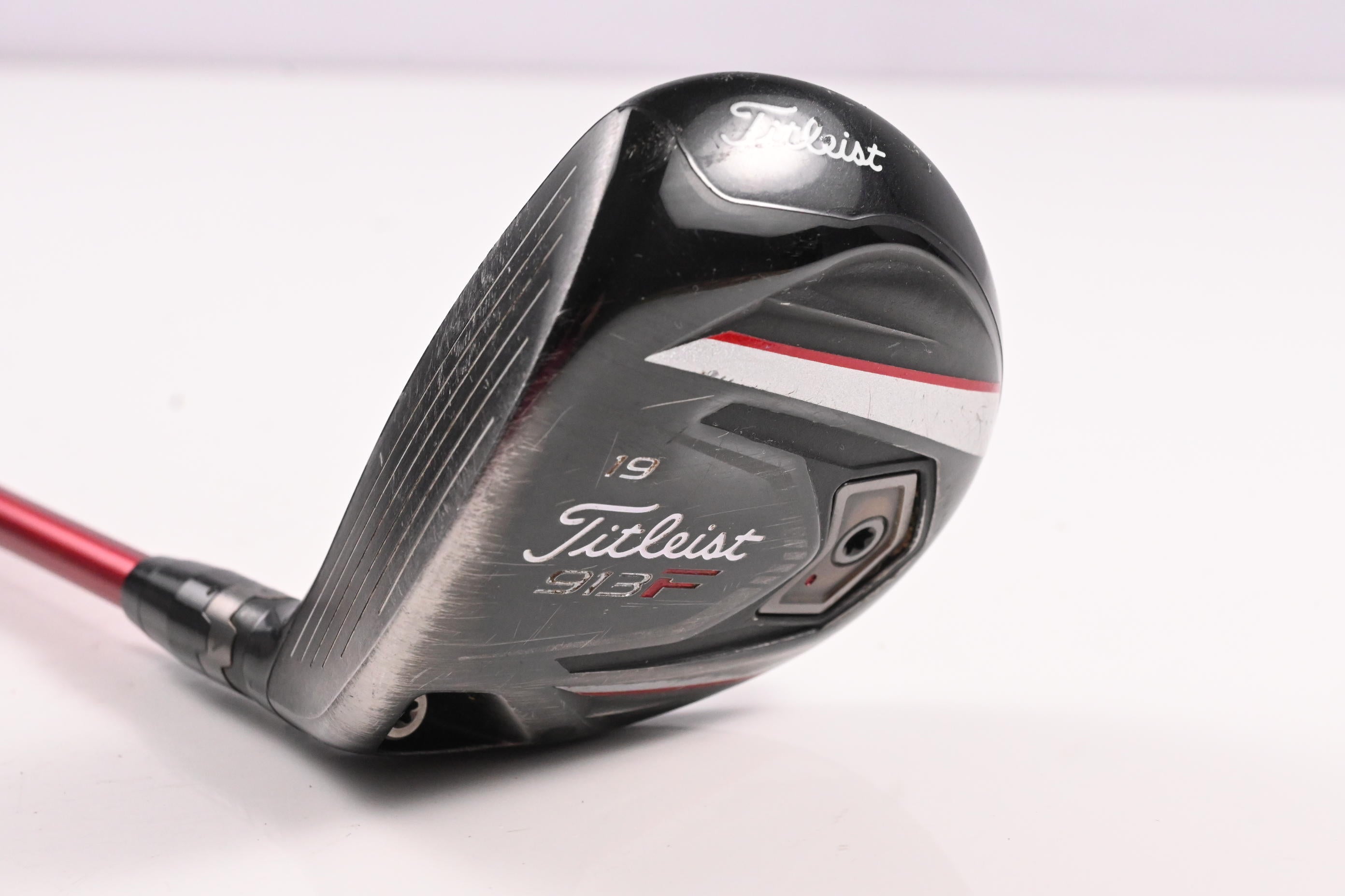 Left Hand Titleist 913 F #5 Wood / 19 Degree / Regular Flex Bassara Hi 55 Shaft