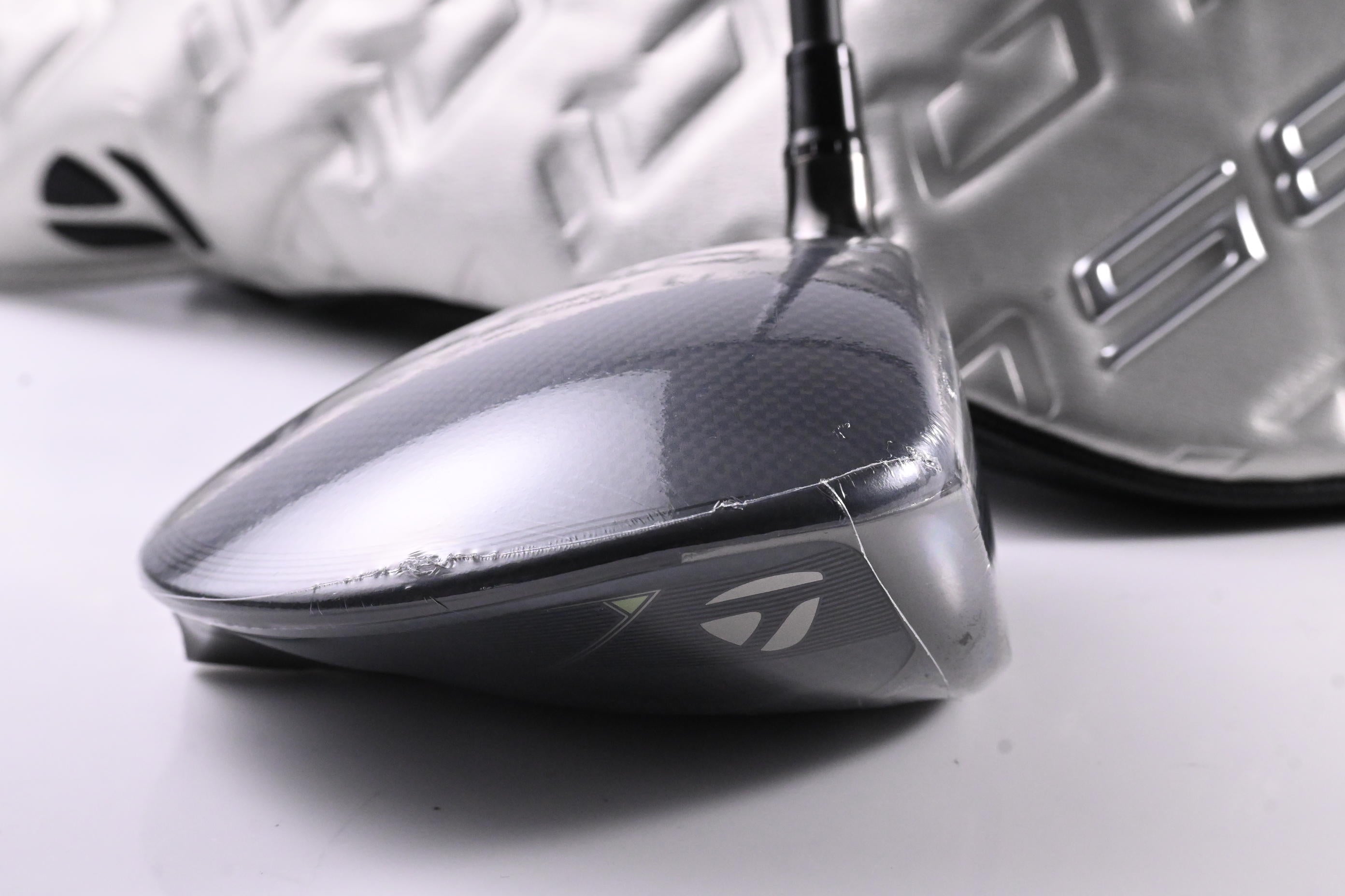 Taylormade Qi35 Driver / 10.5 Degree / Stiff Flex Fujikura Ventus Blue 5 Shaft