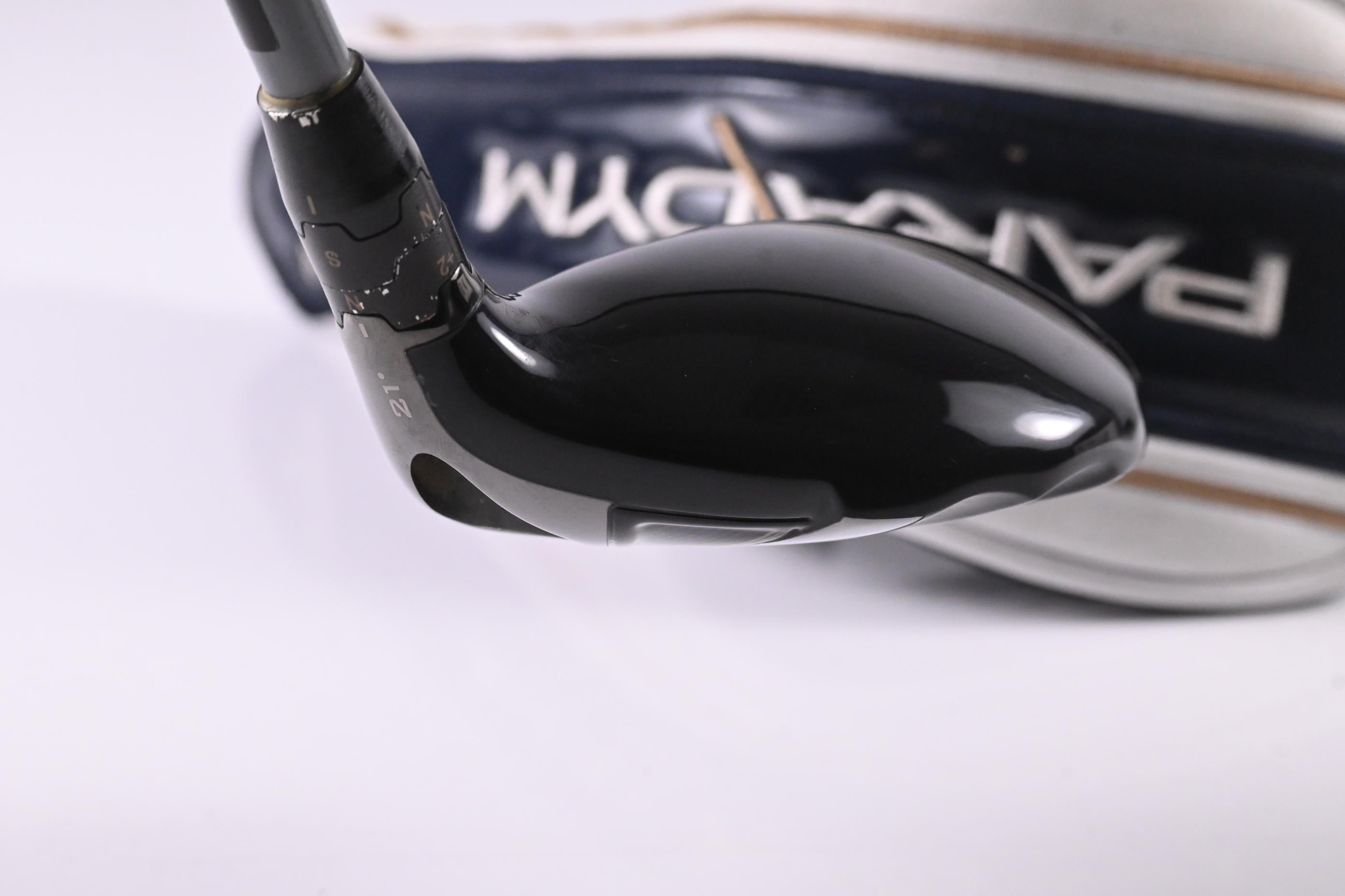 Callaway Paradym #4 Hybrid / 21 Degree / Stiff Flex Denali Charcoal 70 Shaft