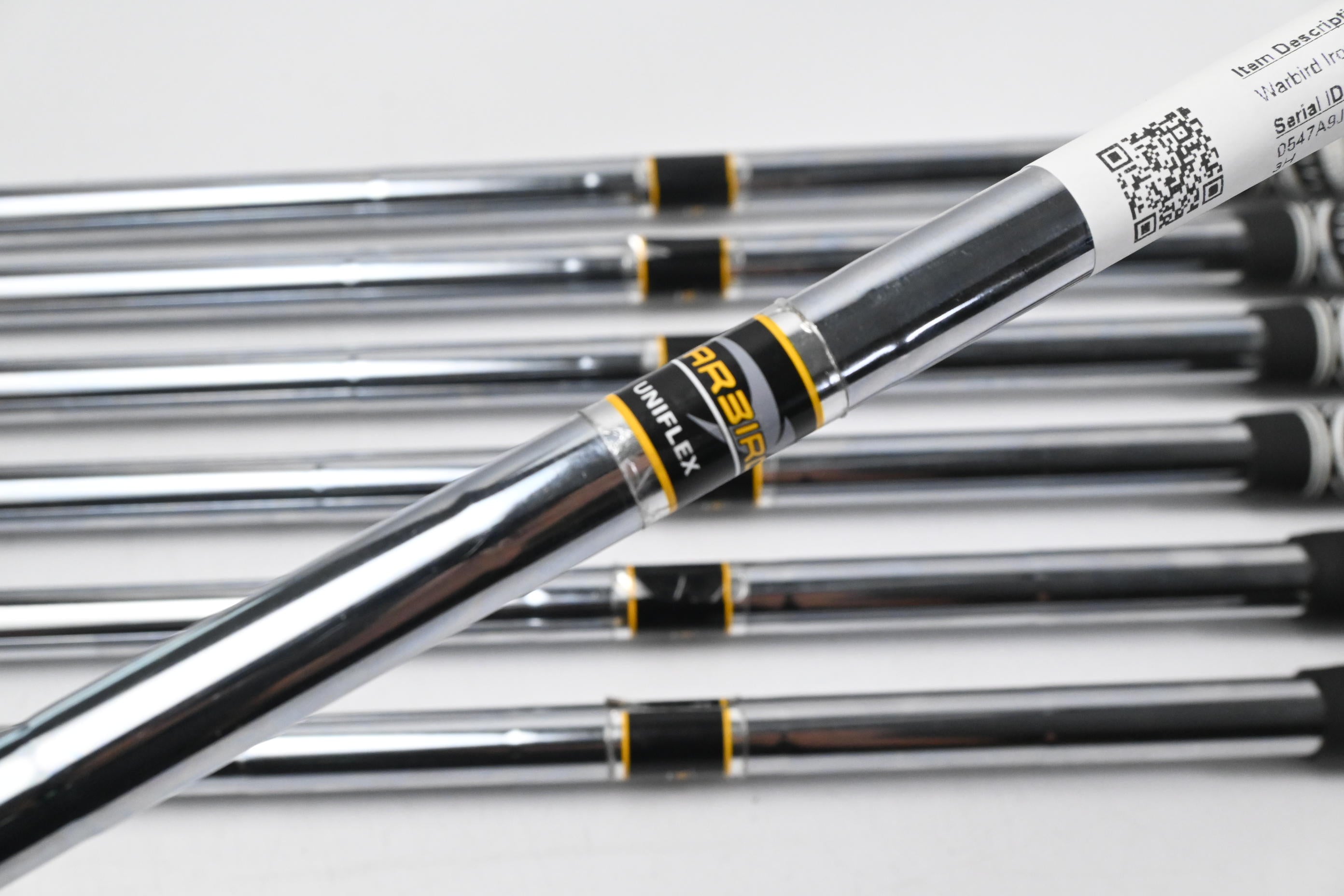Callaway Warbird Irons / 5-PW+SW / Uniflex Warbird Shafts