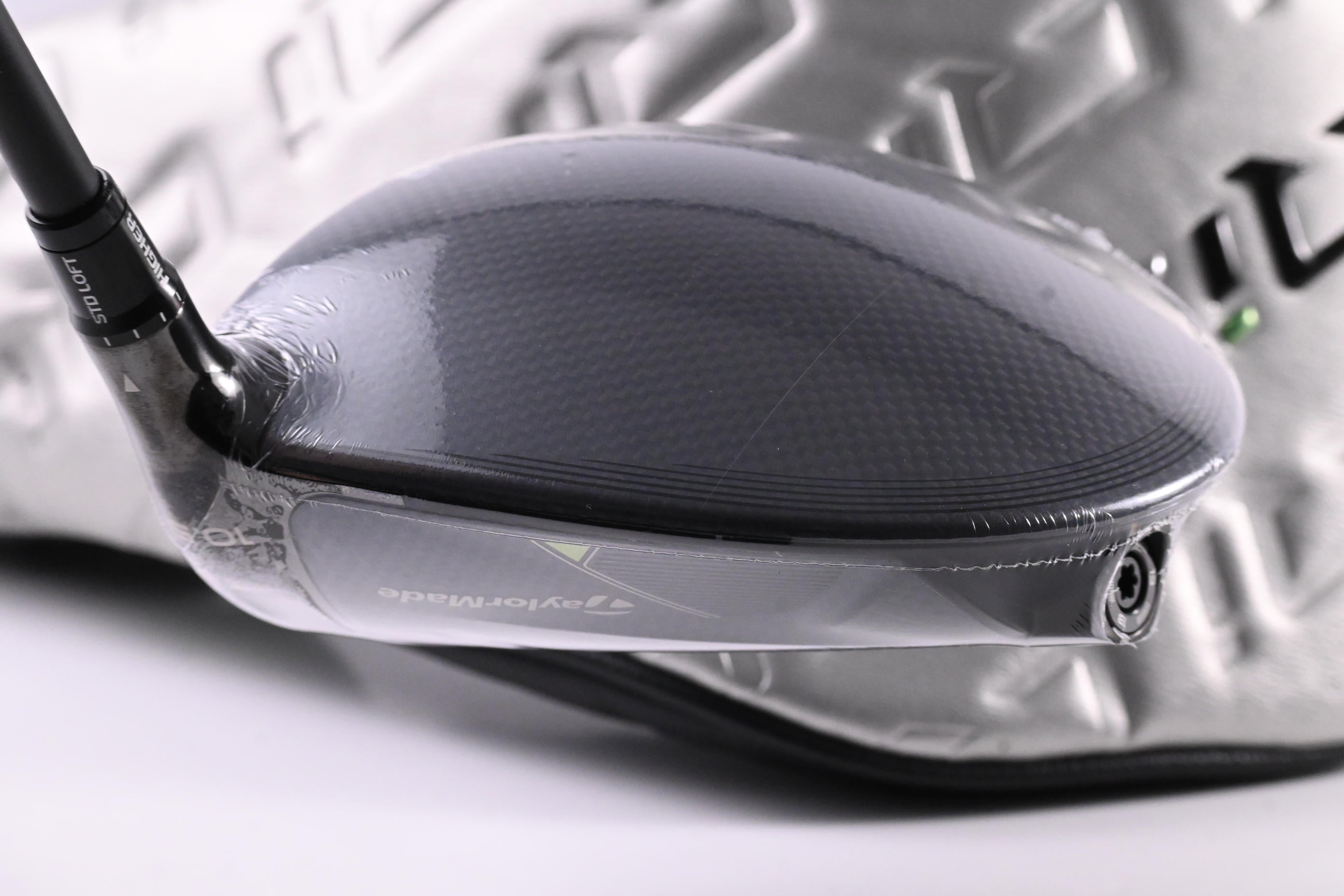 Taylormade Qi35 Driver / 10.5 Degree / Stiff Flex Fujikura Ventus Blue 5 Shaft