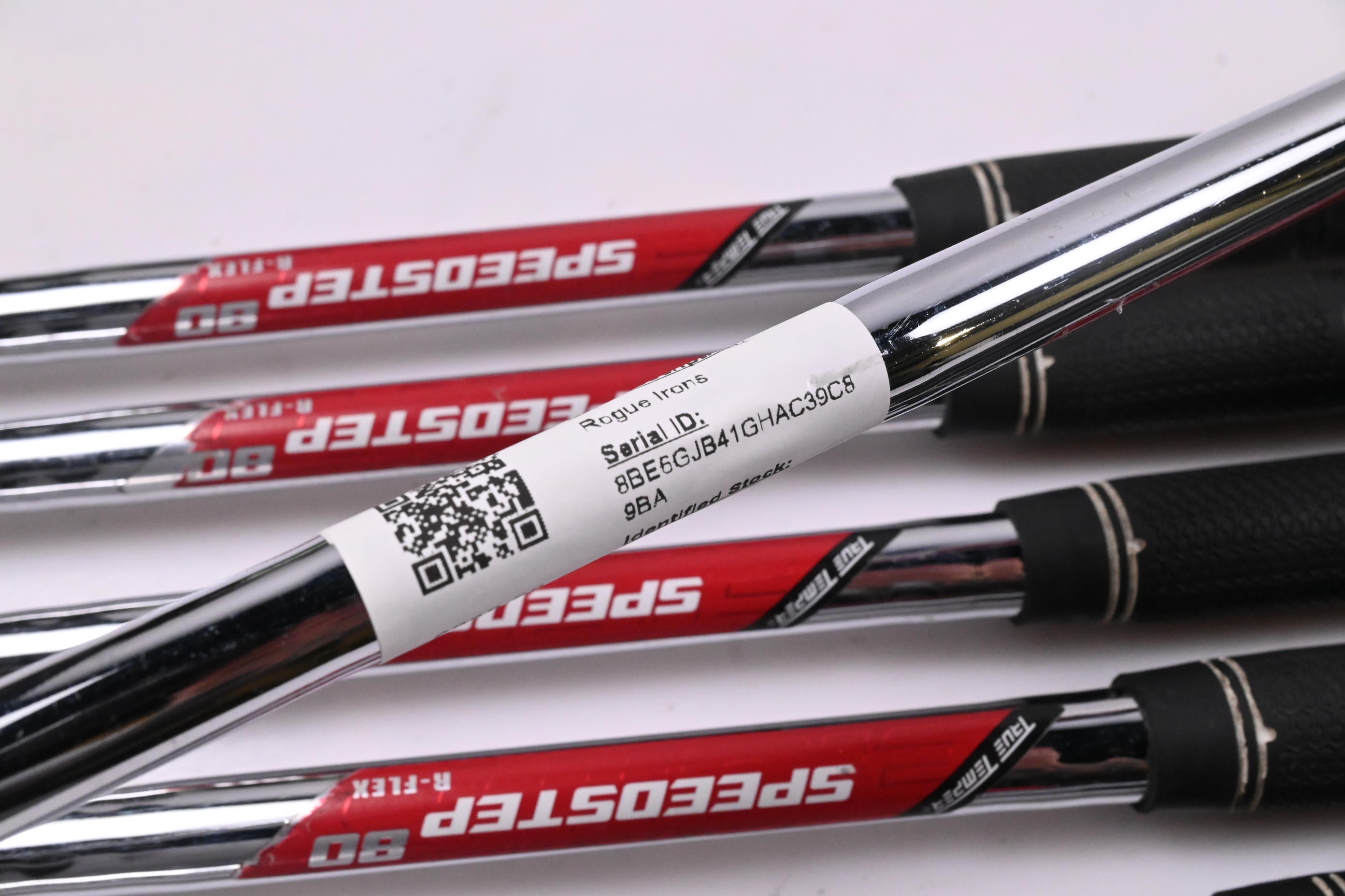 Callaway Rogue Irons / 5-PW+GW / Regular Flex SpeedStep 80 Shafts