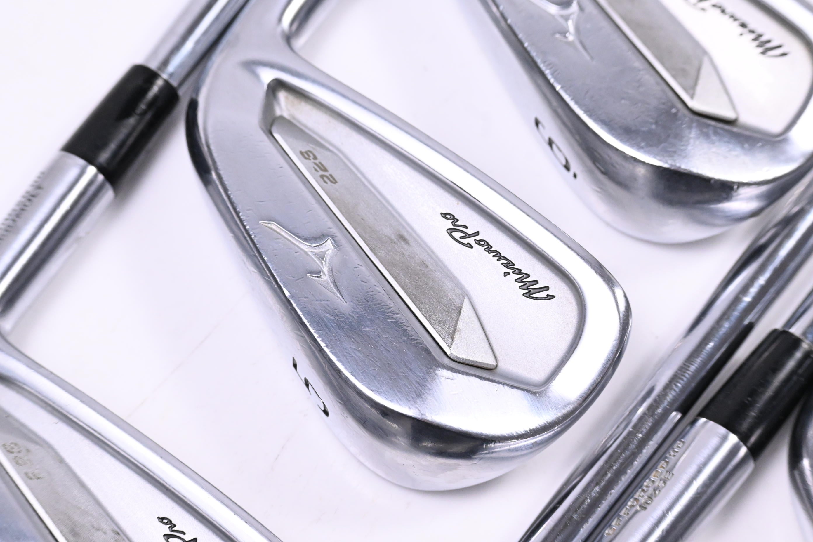 Mizuno Pro 223 Irons / 4-PW / Stiff Flex N.S.Pro Modus3 Tour 120 Shafts