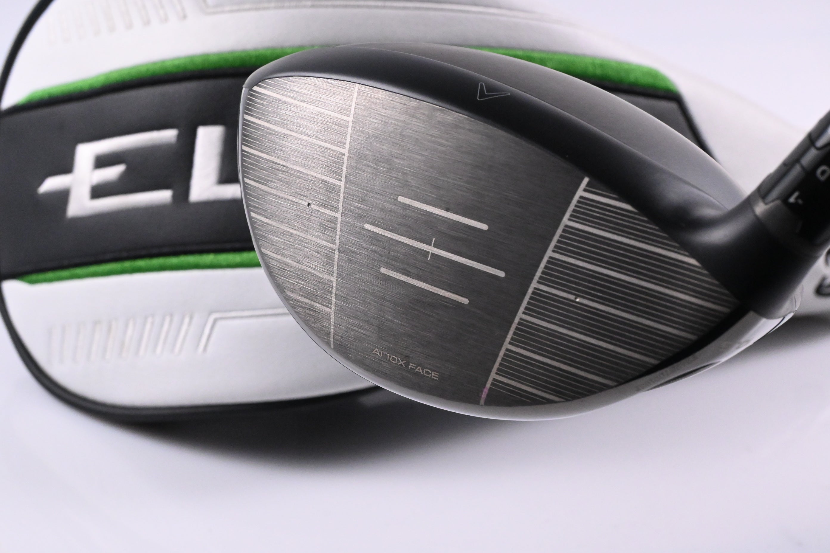 Callaway Elyte X Driver / 10.5 Degree / Senior Flex Vanquish 4 Shaft