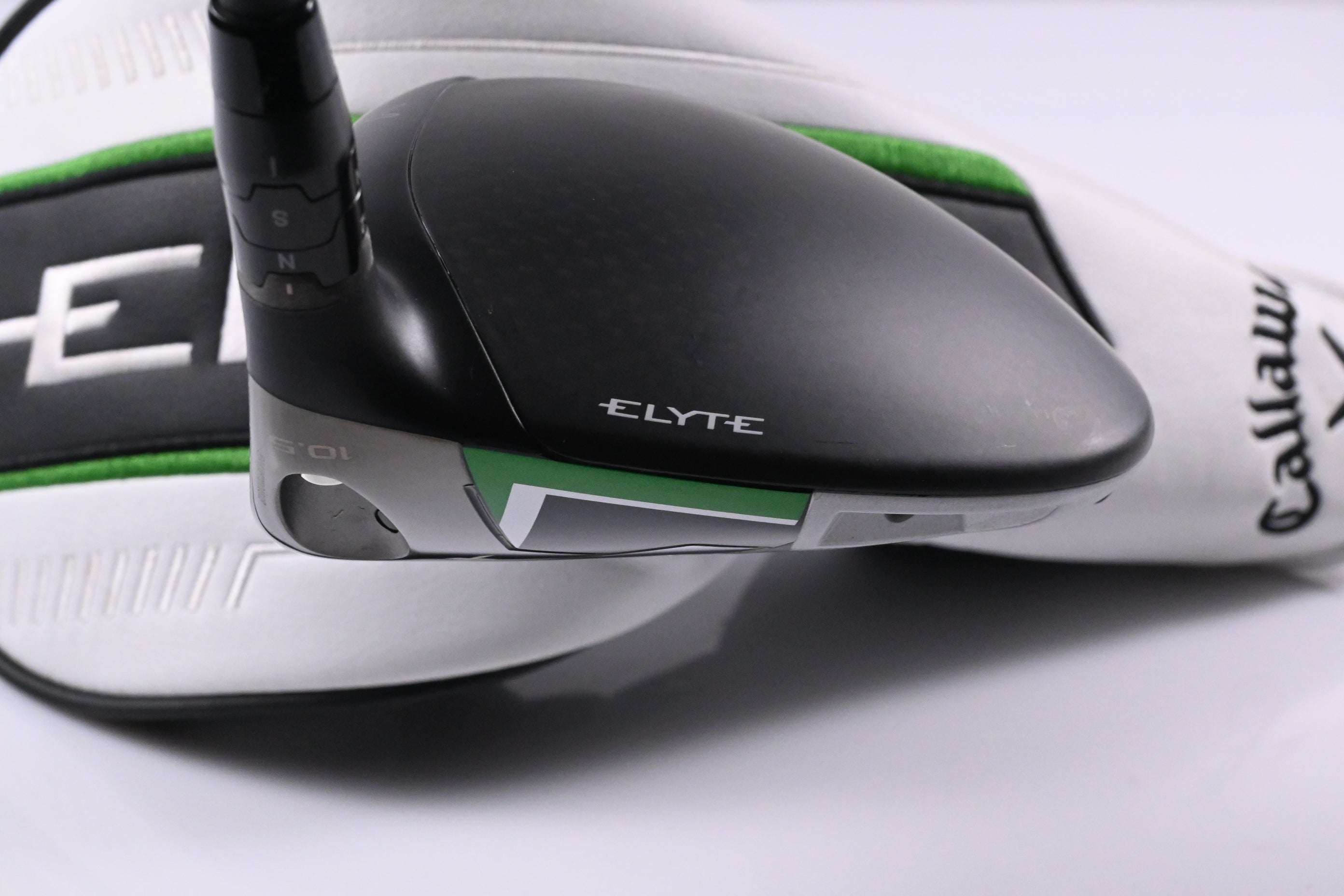 Callaway Elyte X Driver / 10.5 Degree / Senior Flex Vanquish 4 Shaft