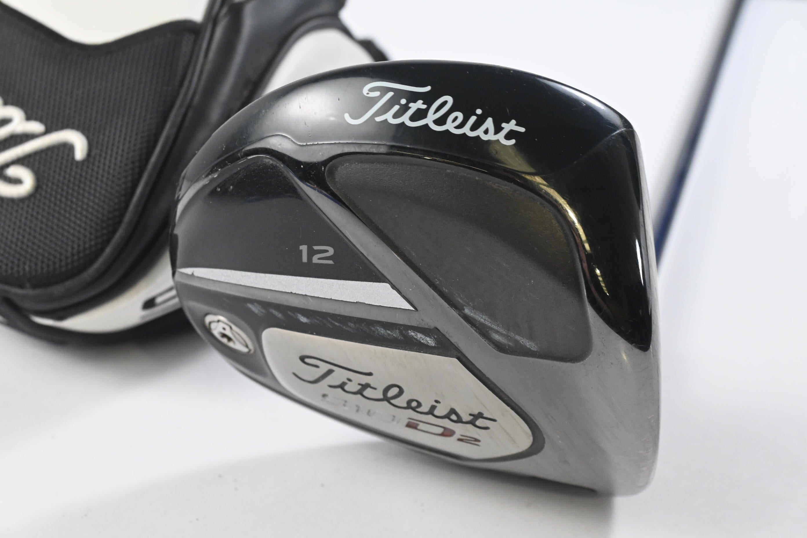 Titleist 910 D2 Driver / 12 Degree / Regular Flex Diamana Kai'li Blue 65 Shaft