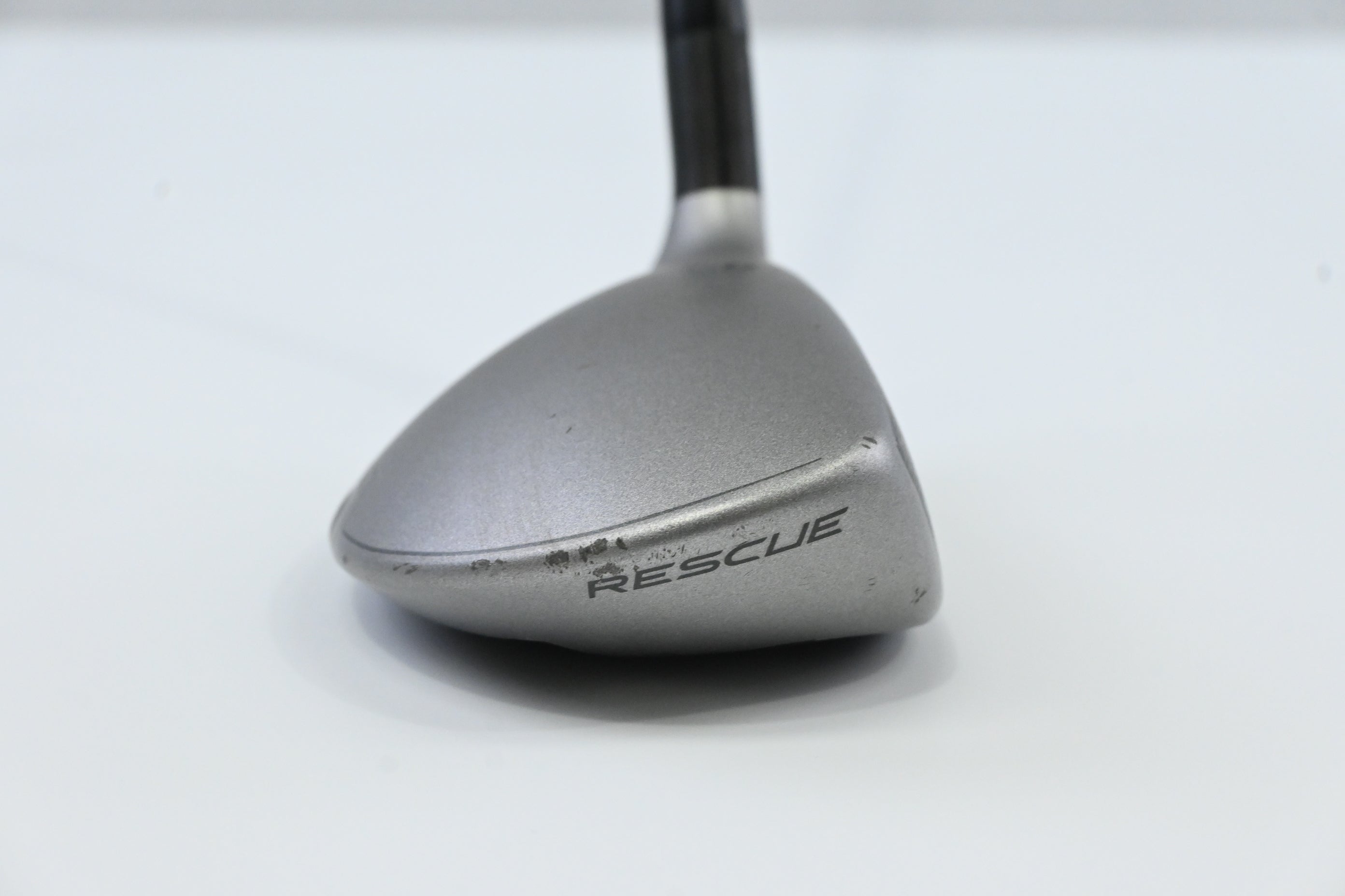 Taylormade SLDR-S #3 Hybrid / 19 Degree / Regular Flex Fujikura Speeder 72 Shaft
