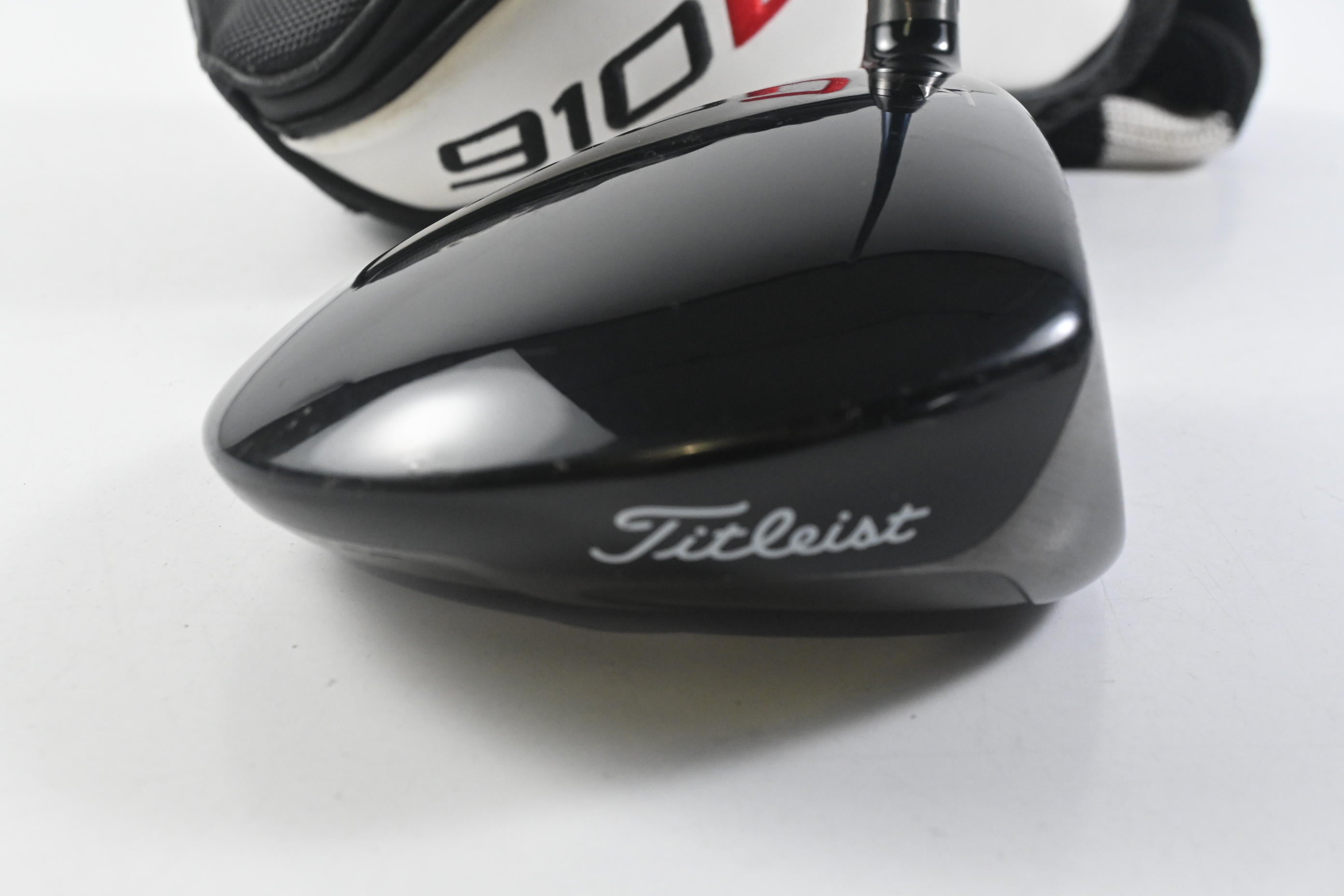 Titleist 910 D2 Driver / 12 Degree / Regular Flex Diamana Kai'li Blue 65 Shaft