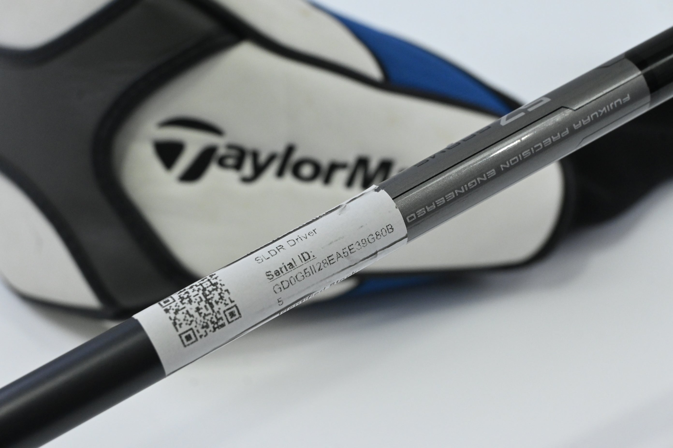 Taylormade SLDR Driver / 12 Degree / Regular Flex Fujikura Speeder 57 Shaft