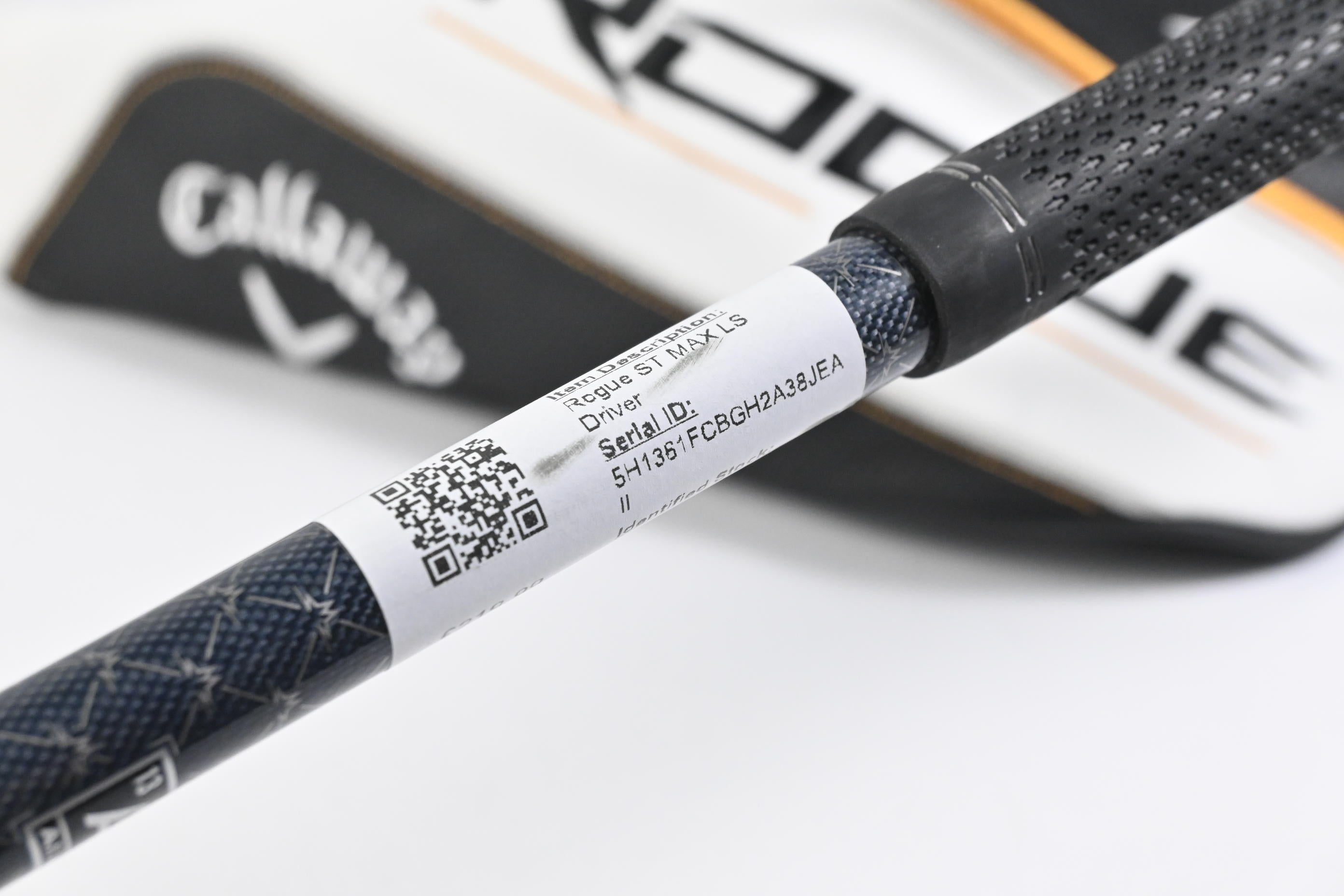 Callaway Rogue ST MAX LS Driver / 10.5 Degree / Stiff Flex Tensei AV White 65