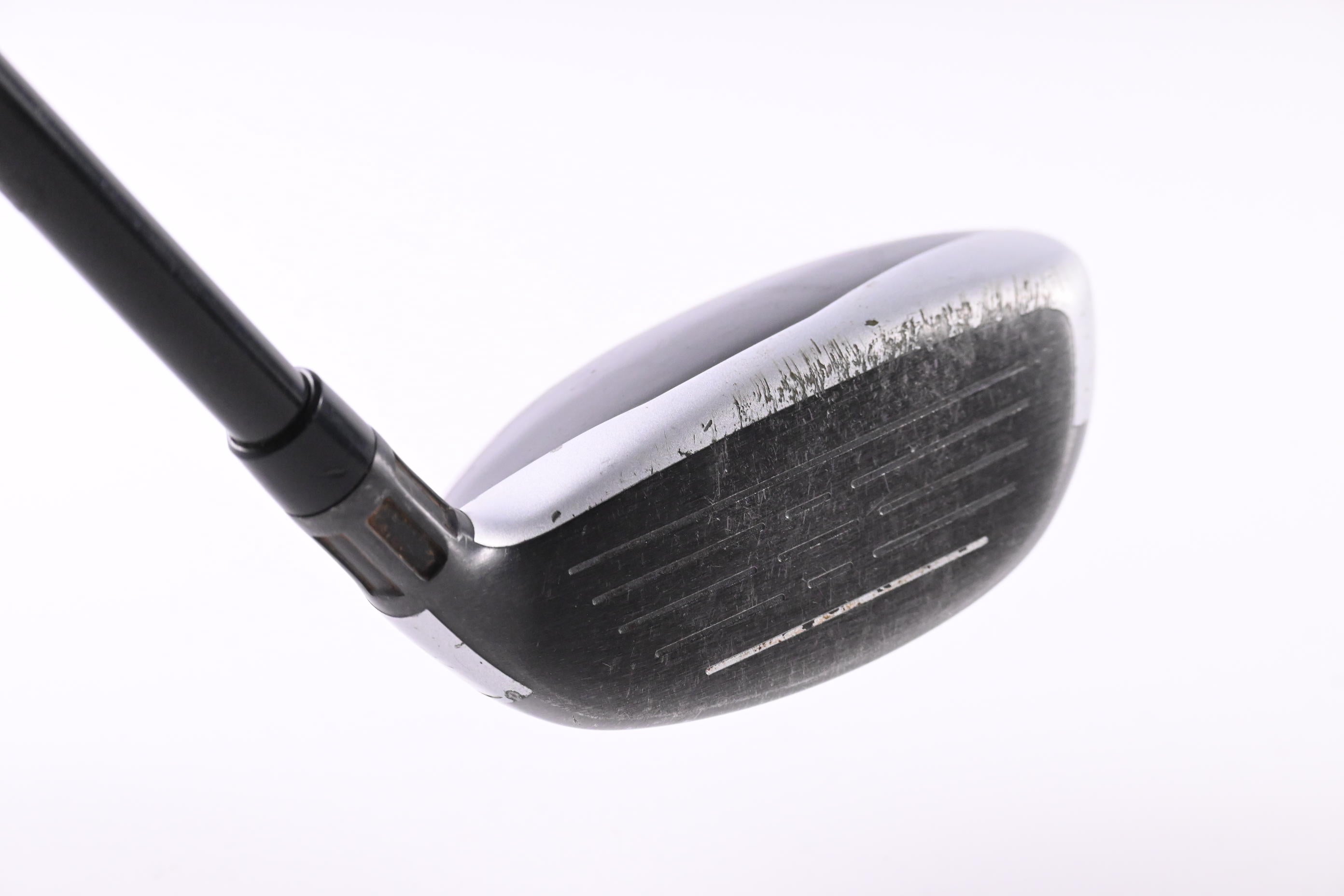 Left Hand Taylormade M4 #3 Hybrid / 19 Degree / Regular Flex Fujikura Atmos Red