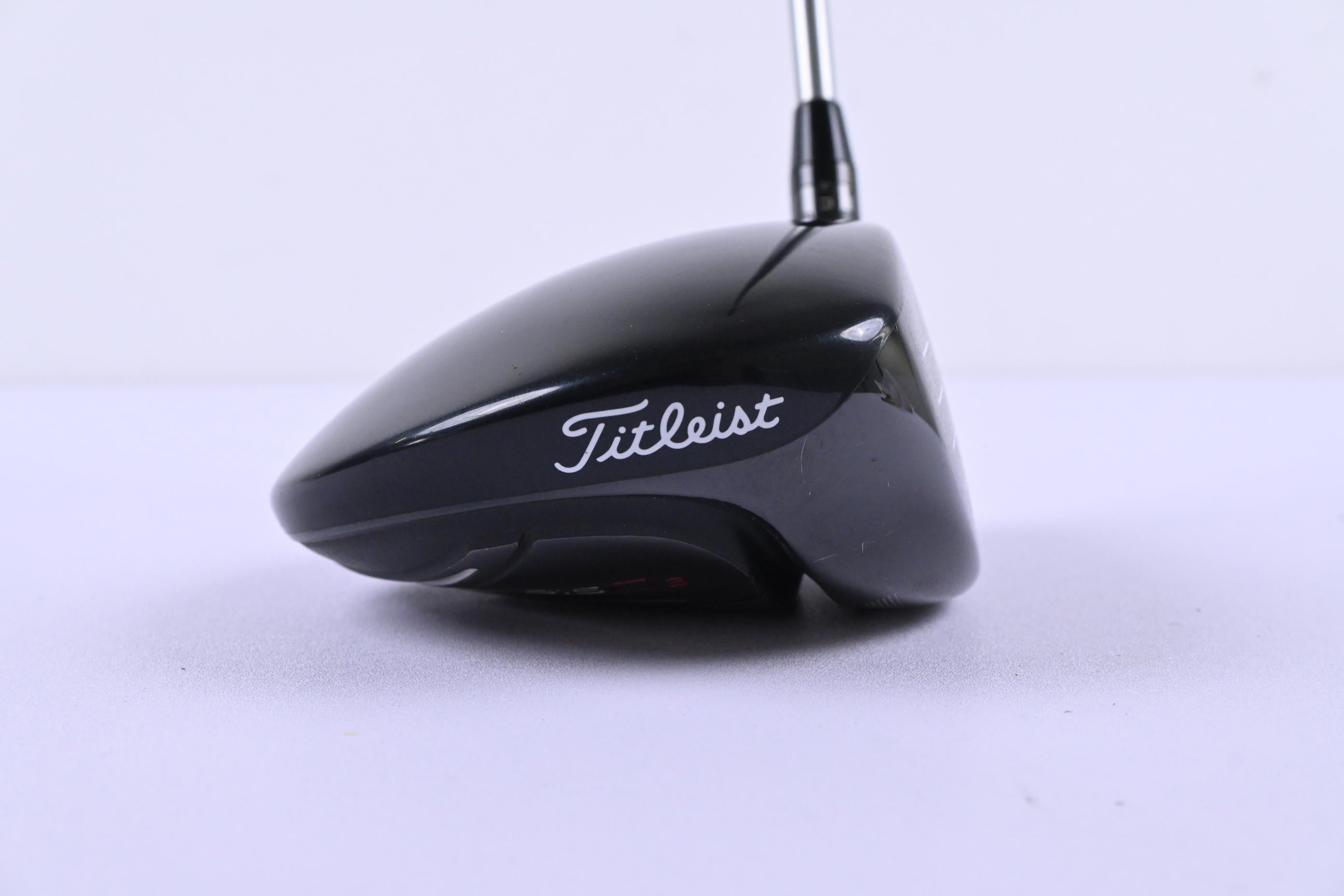 Titleist 915 D3 Driver / 10.5 Degree / Stiff Flex Diamana S+ Blue 60 Shaft