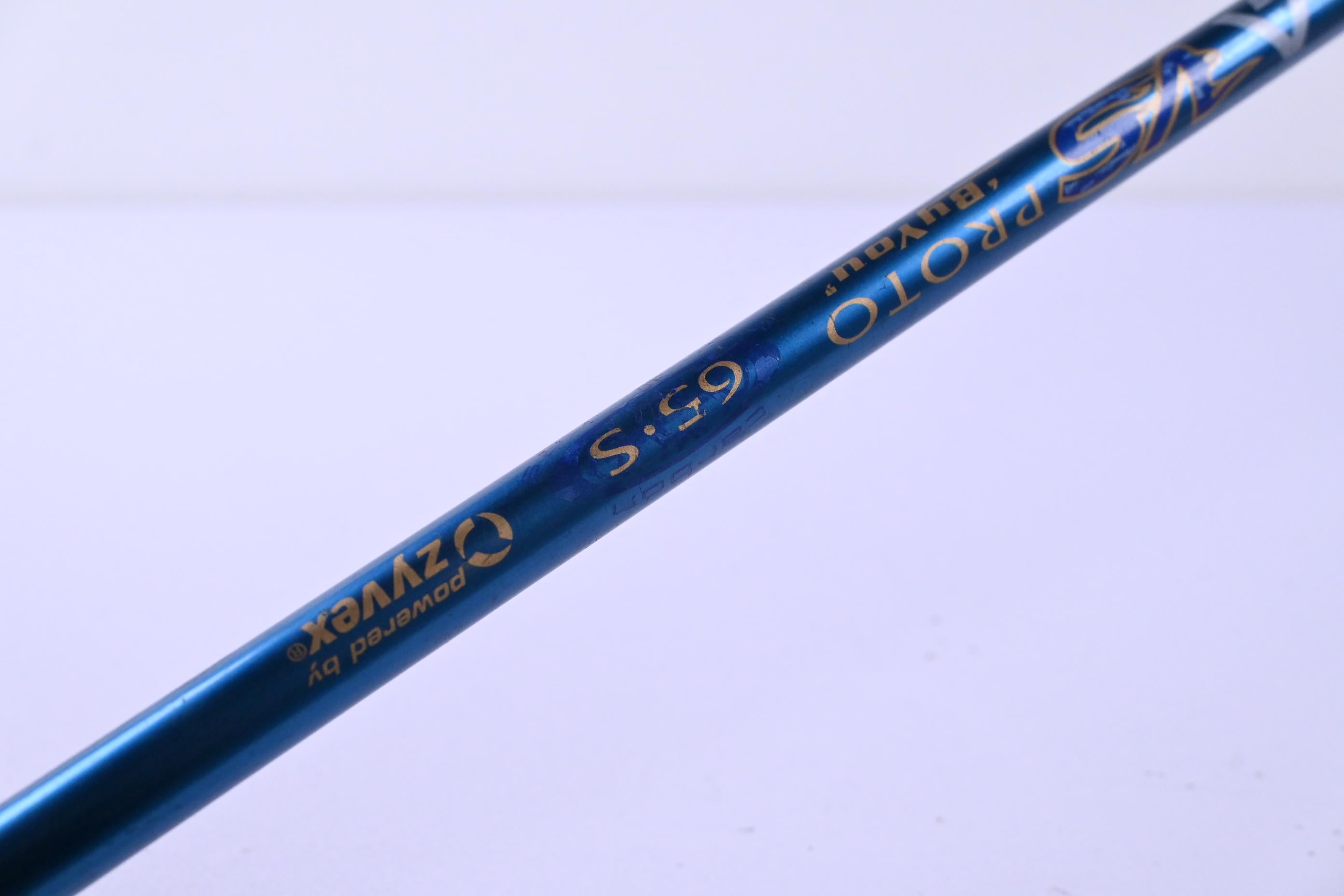 Titleist 907 D2 Driver / 9.5 Degree / Stiff Flex Aldila VS Proto 65 Shaft