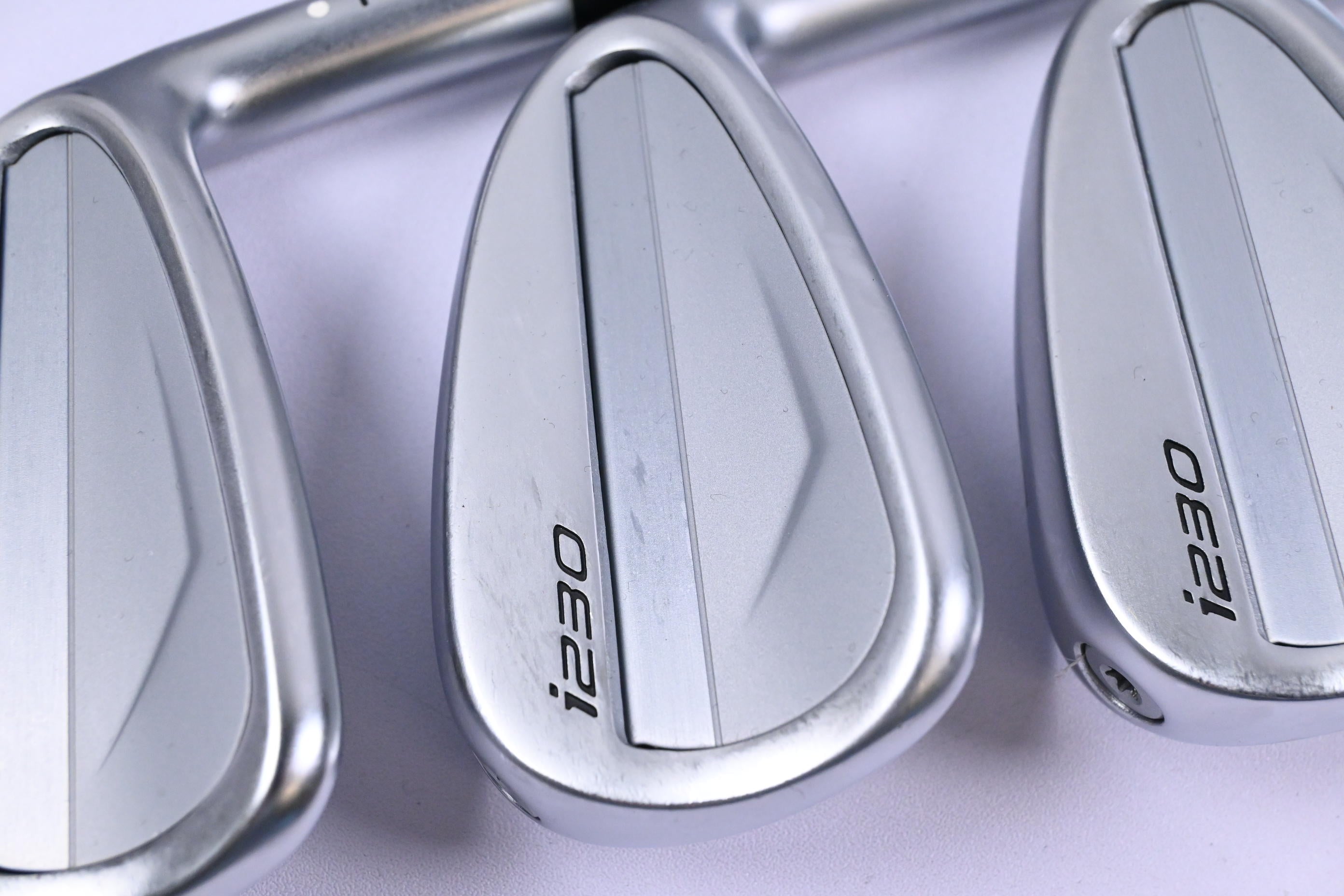 Ping i230 Irons / 4-PW+GW / White Dot / Regular Flex Dynamic Gold 105 R300