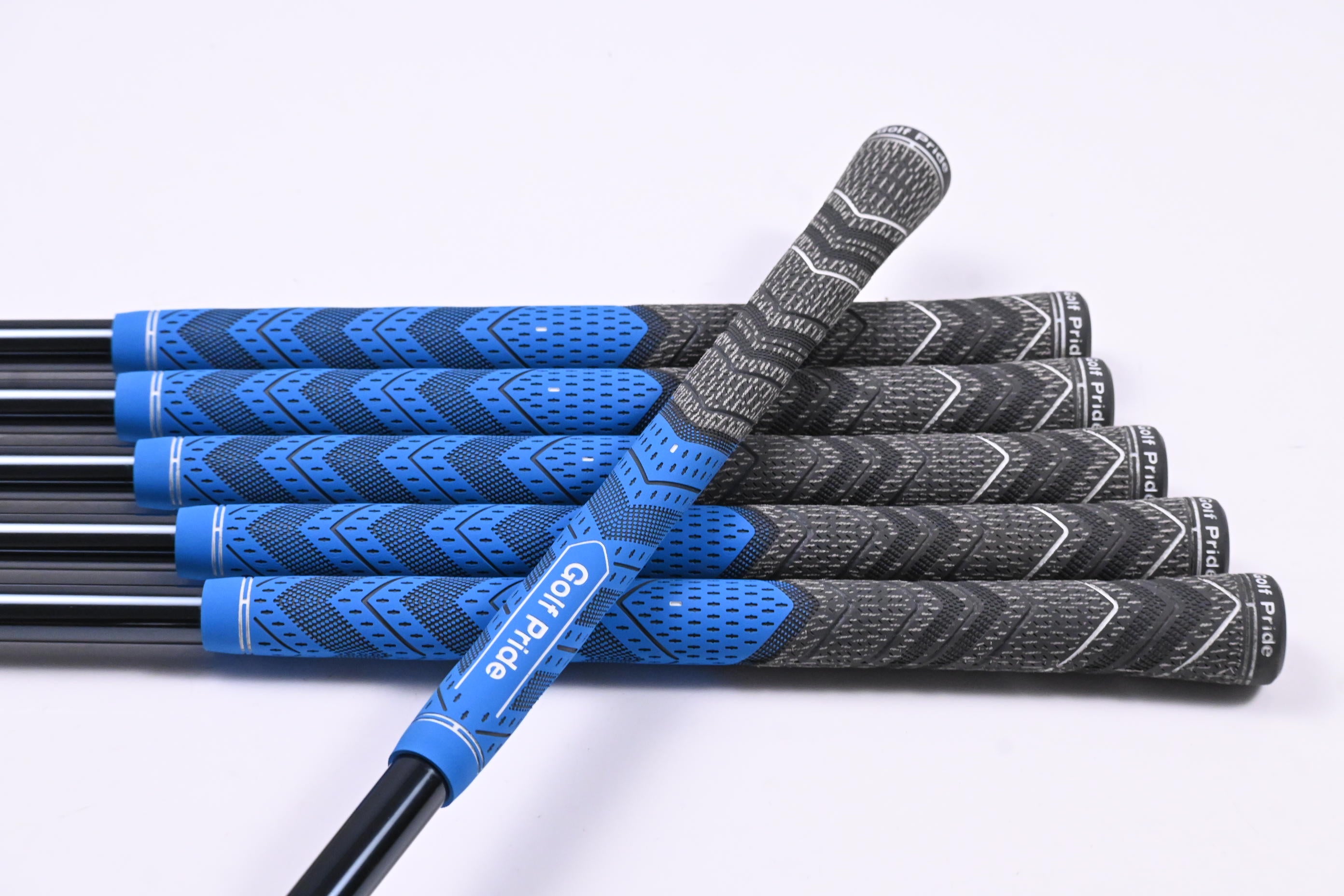 Mizuno JPX 925 Hot Metal HL Irons / 6-PW+GW / Stiff Flex UST Recoil Dart 90